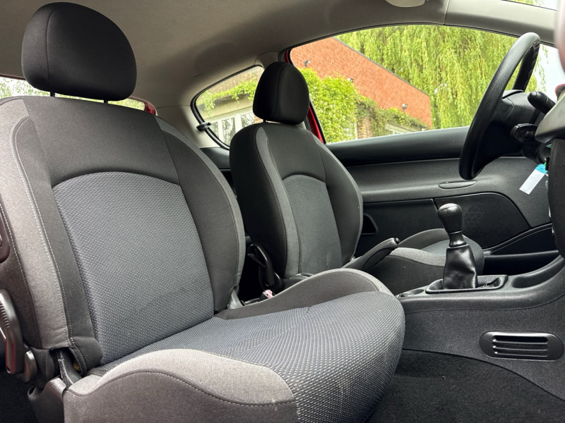 Peugeot 206 + 1.4 ESS 75CH * 12/2010 * TRES BON ETAT * GARANTIE