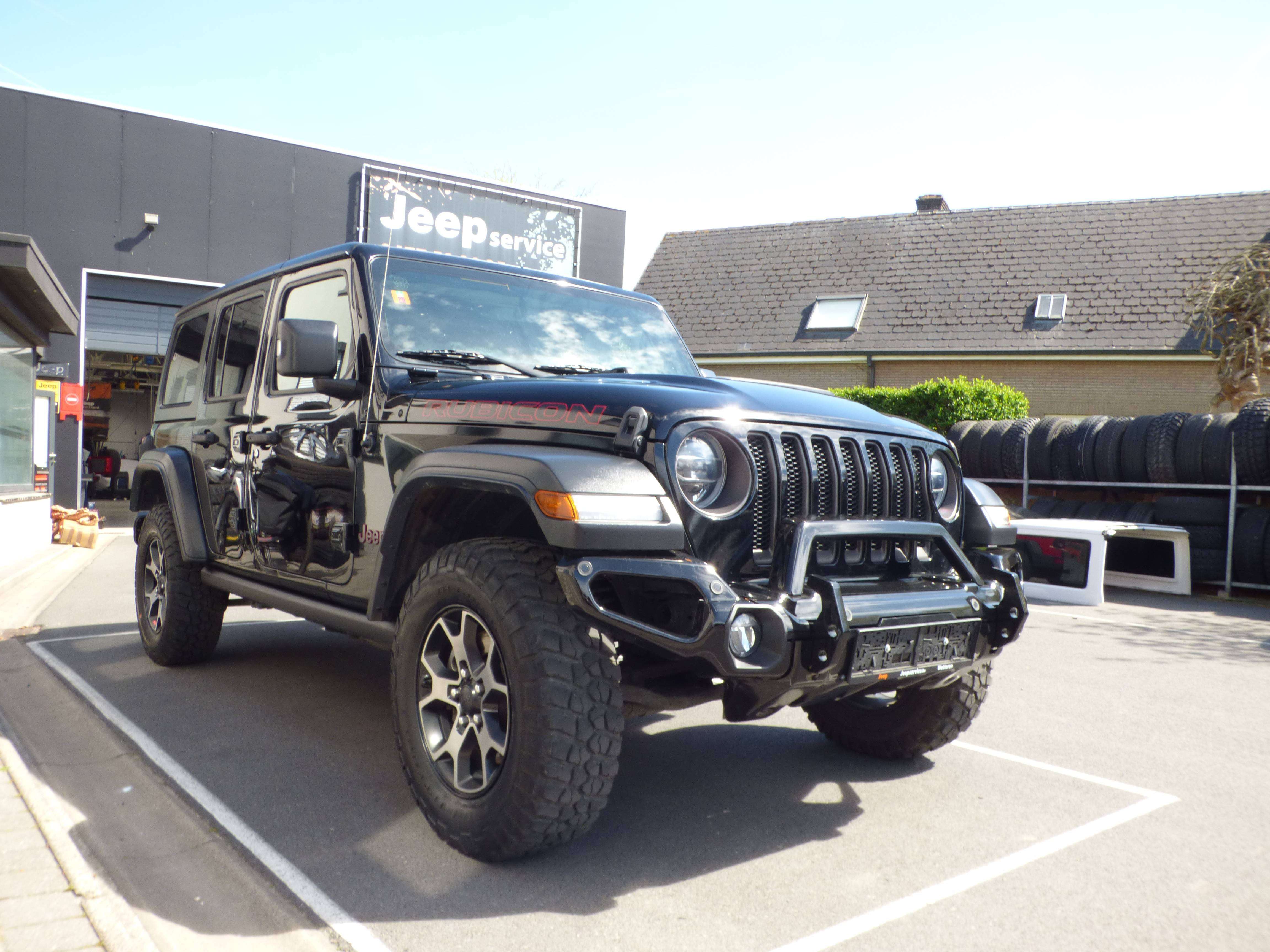 Jeep Wrangler Unlimited Rubcion 2.0 benzine **77000km**
