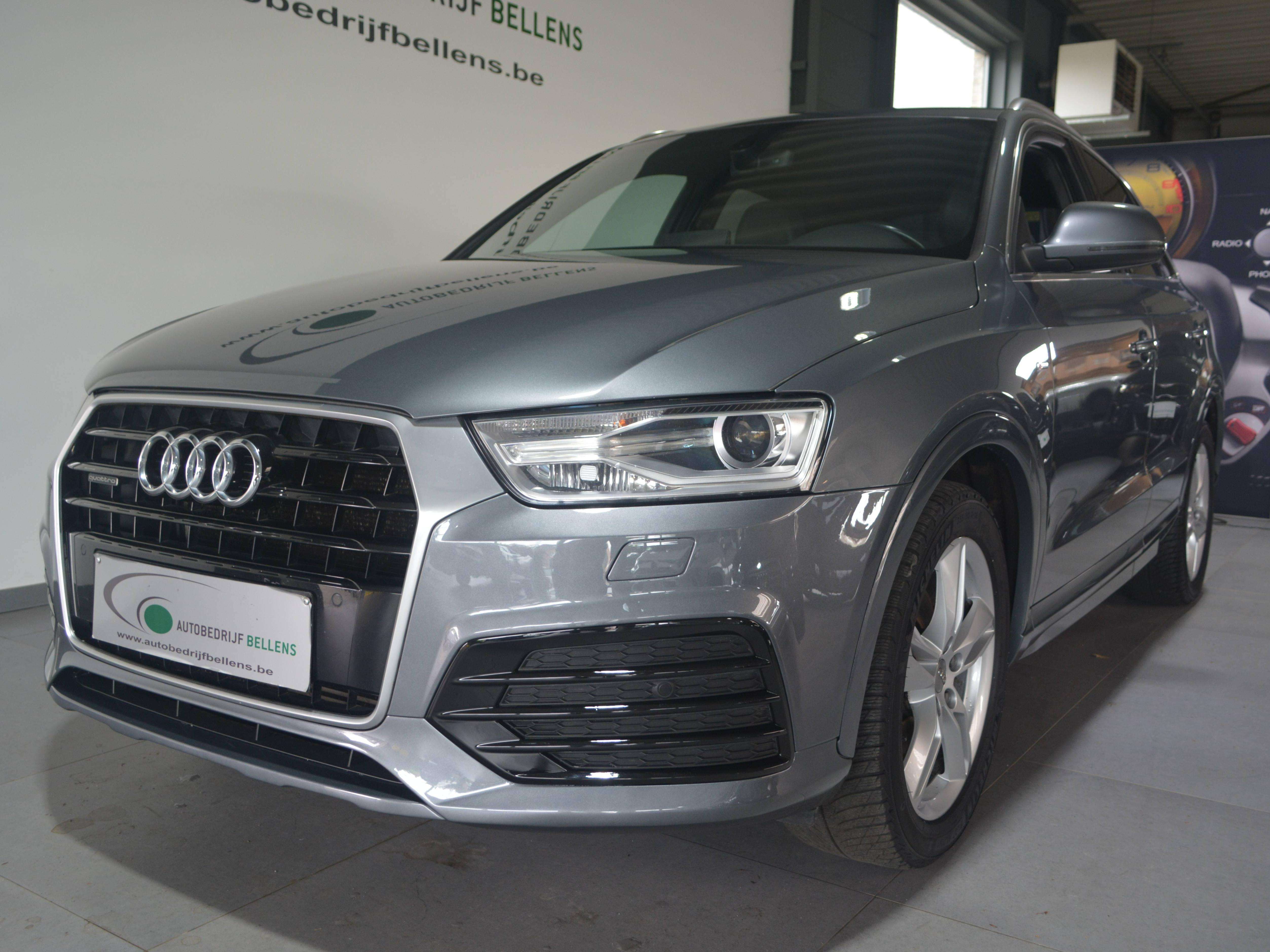 Audi Q3 Q3 2.0 TFSI Quattro S-LINE / S tronic / NAVI + CAMERA / LEDER / SPORTZETELS