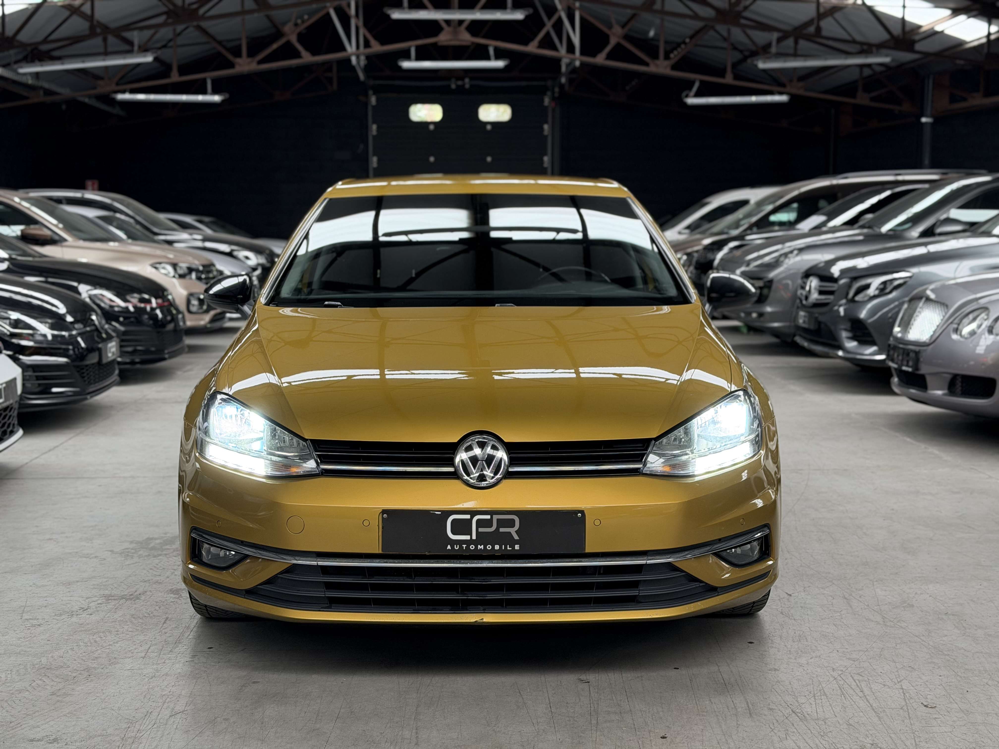 Volkswagen Golf 1.6 TDi * COCKPIT * GPS * CARPLAY * CAMERA * CLIM