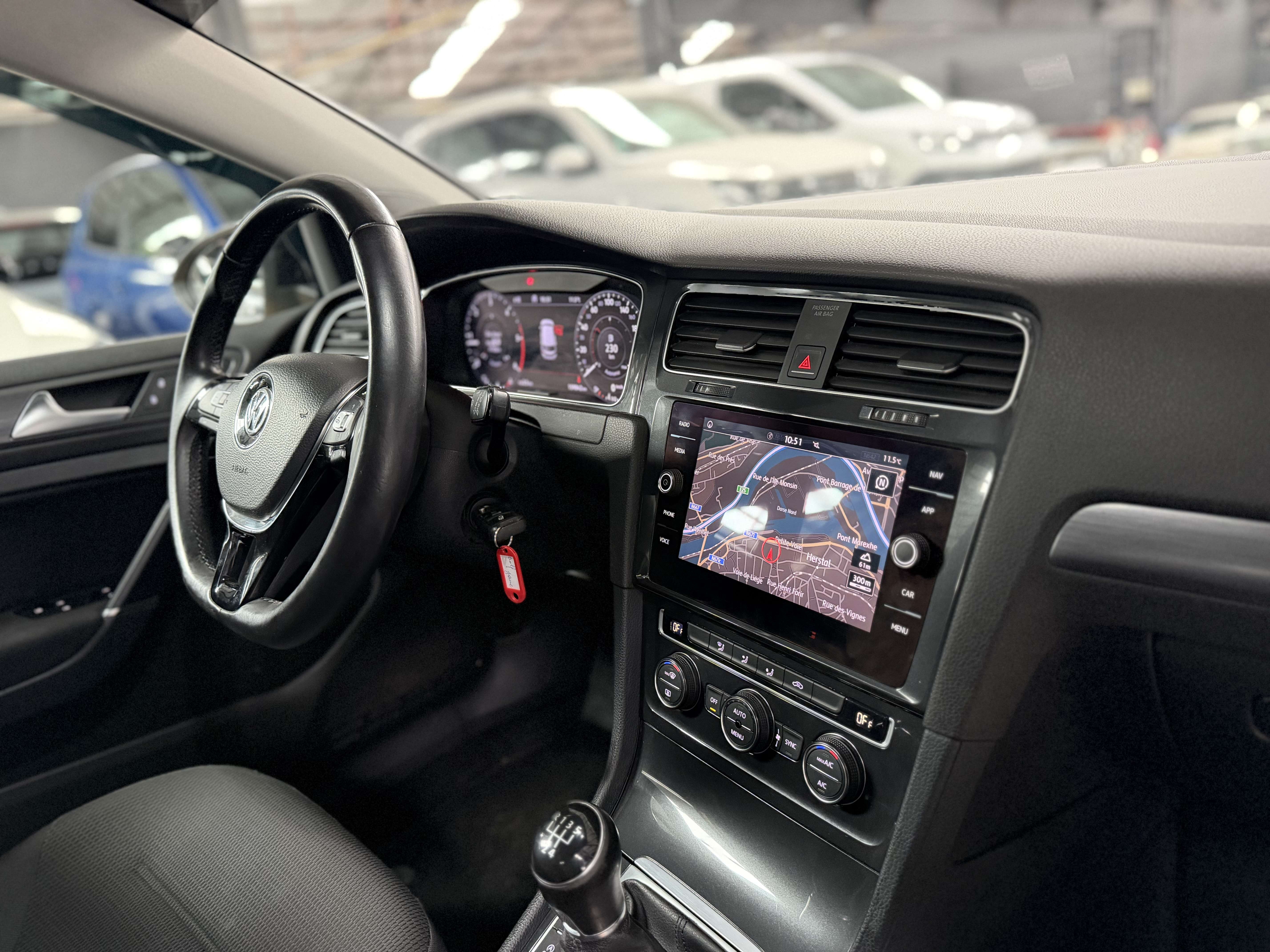 Volkswagen Golf 1.6 TDi * COCKPIT * GPS * CARPLAY * CAMERA * CLIM