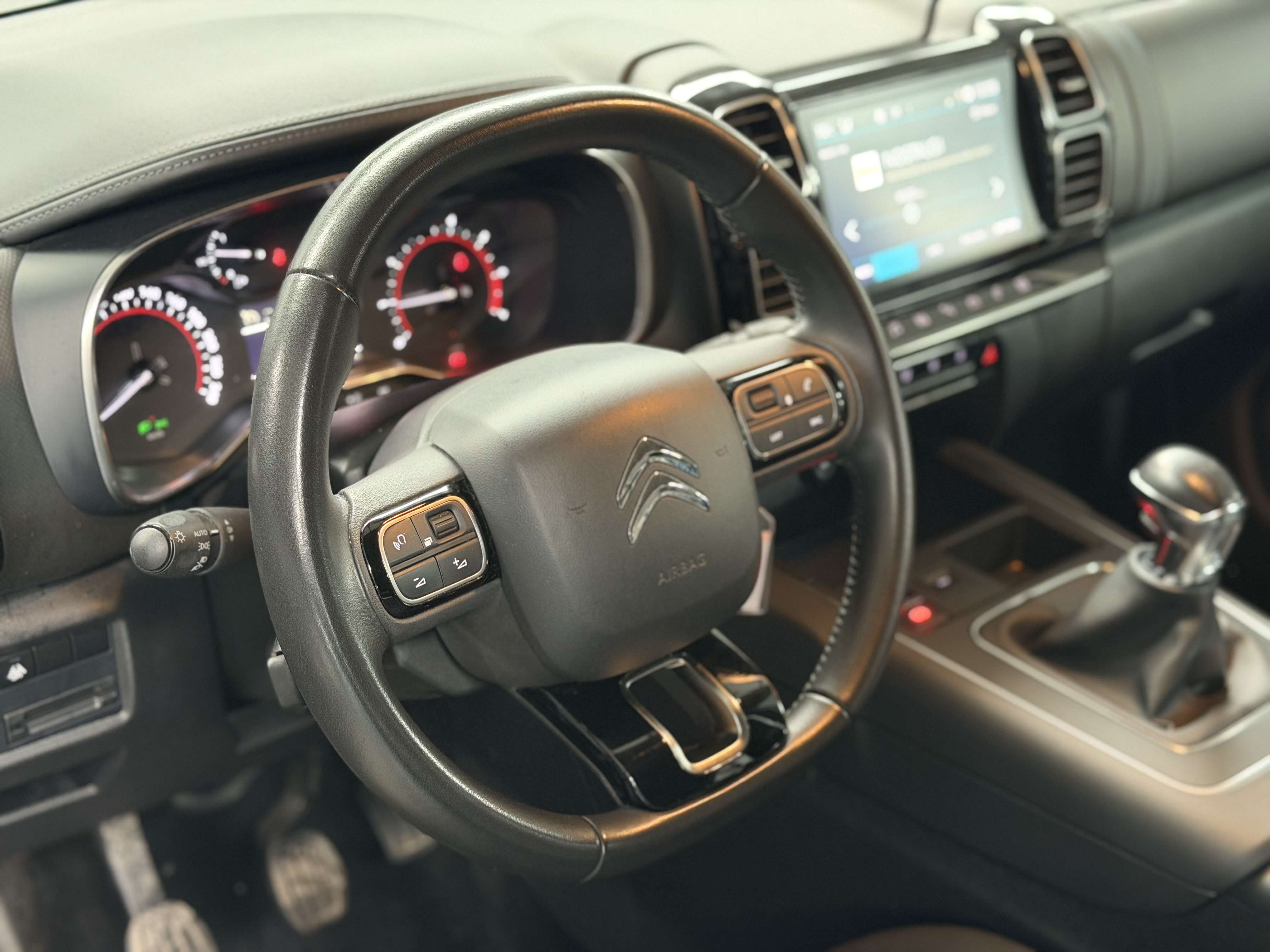 Citroen C5 Aircross 1.2 i * TVA * CARPLAY * USB * CRUISE * CLIM AUTO