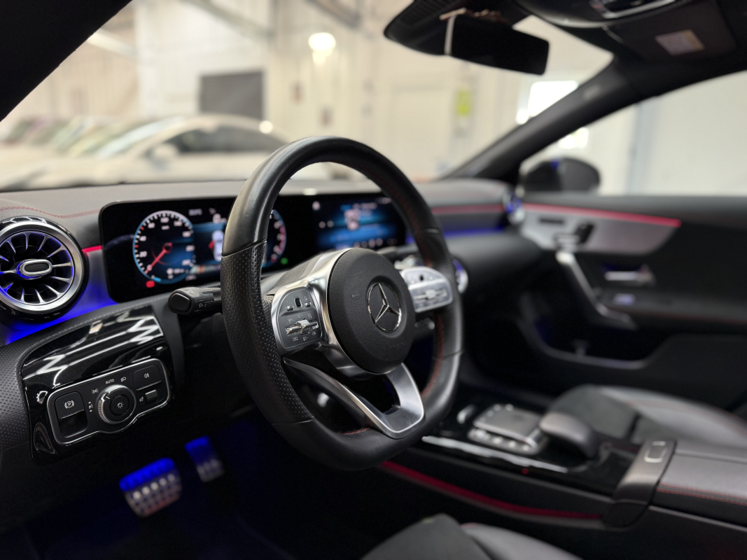 Mercedes-Benz Cla 180 AMG LINE 136 ch