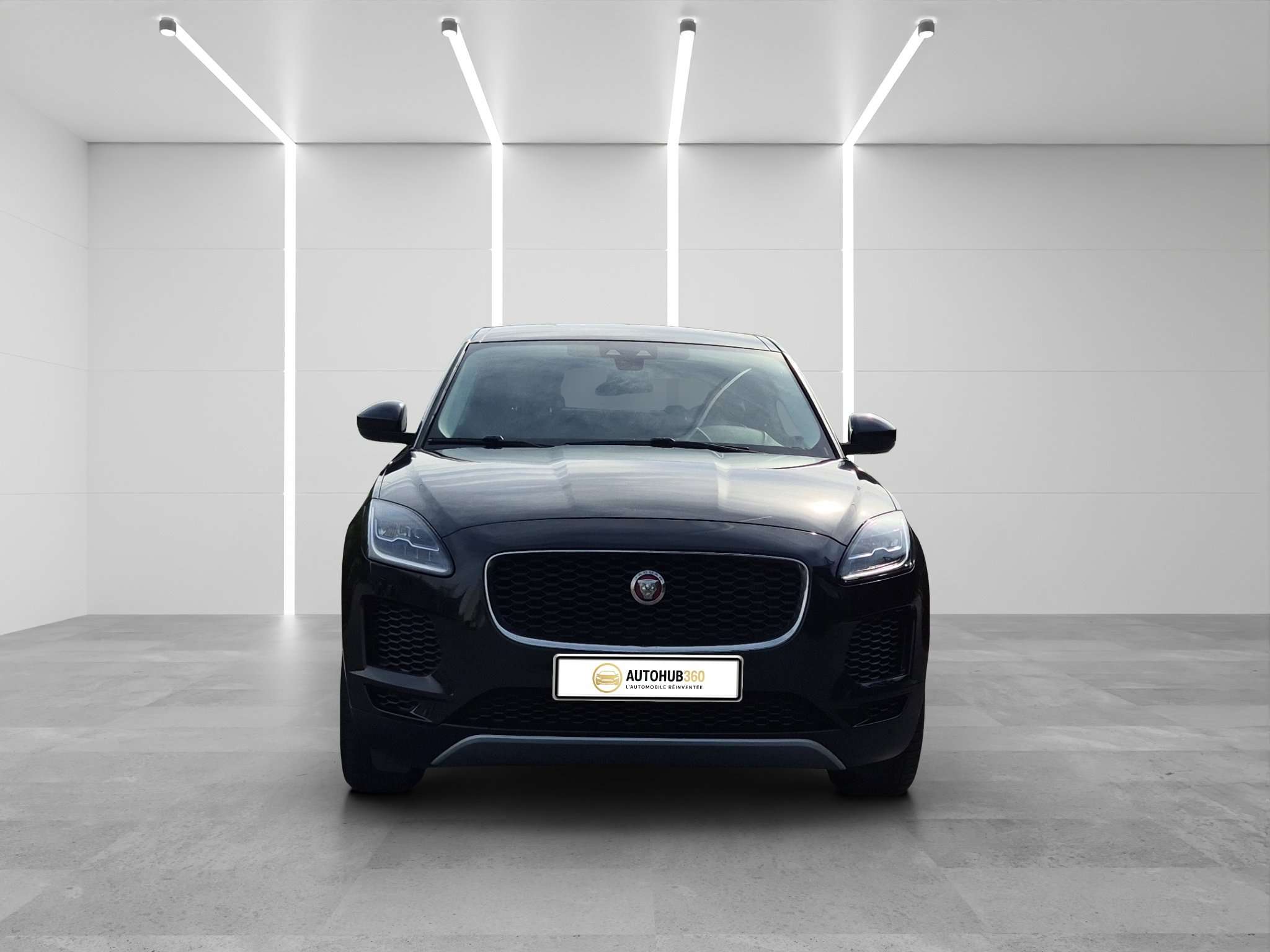 Jaguar E-Pace 2.0 D SE - Garantie 12 Mois avec Entretien Effectué, Zone LEZ Ok, RDV au +32472643155
