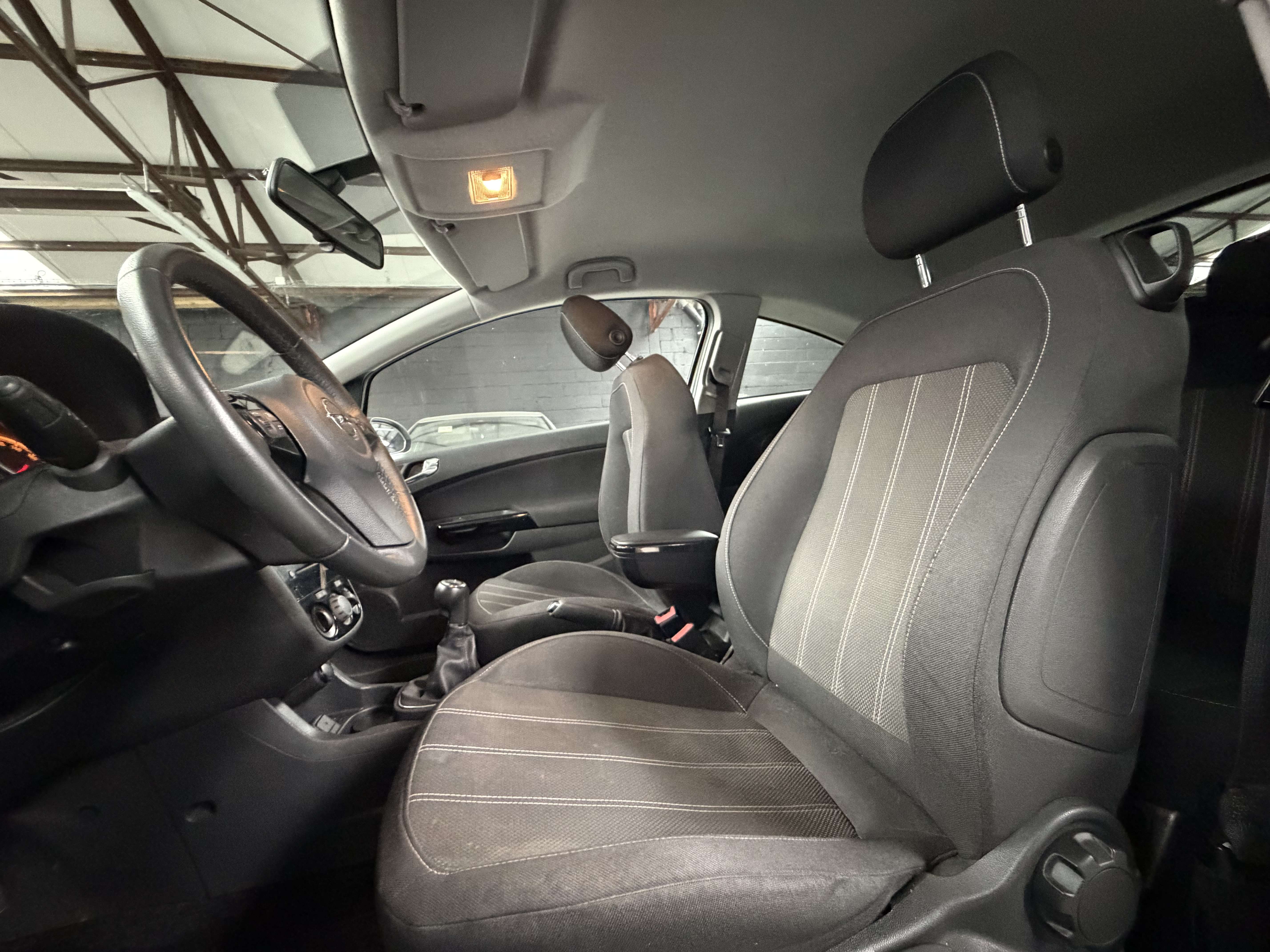 Opel Corsa 1.3 CDTi * OPC LINE * CLIM * CAPTEUR AR * VOLANT M