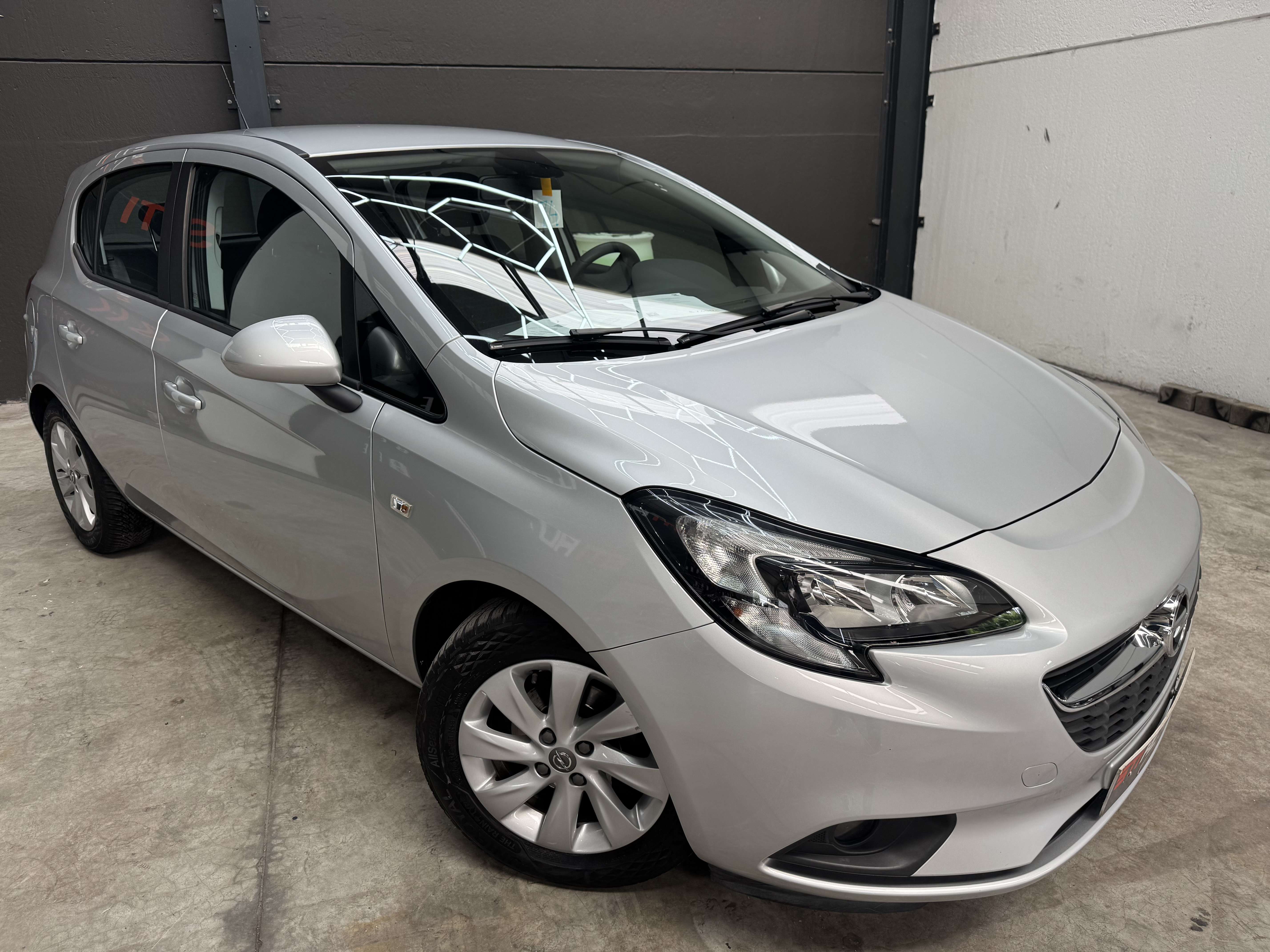Opel Corsa ** GARANTIE 12 MOIS **