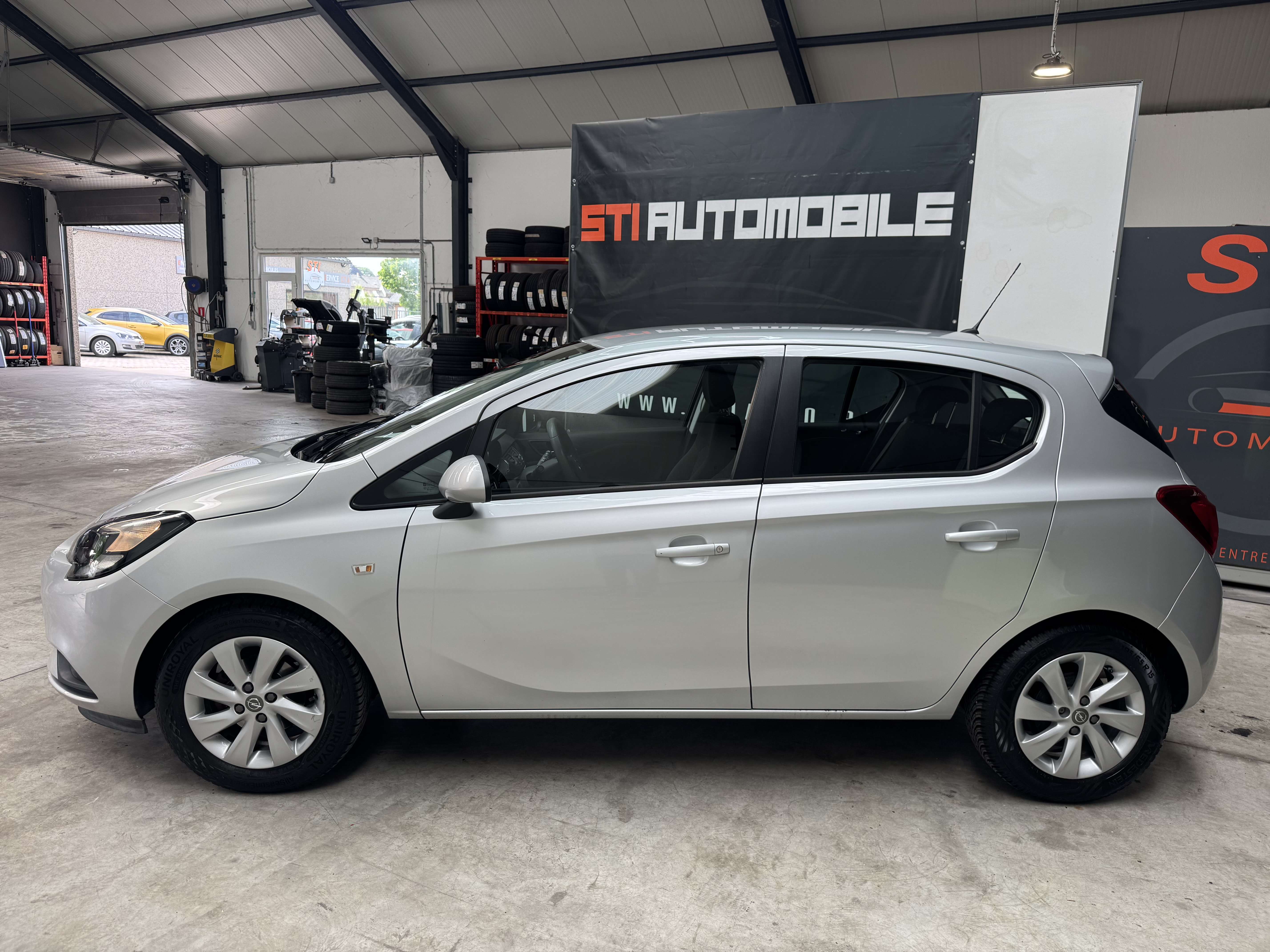 Opel Corsa ** GARANTIE 12 MOIS **
