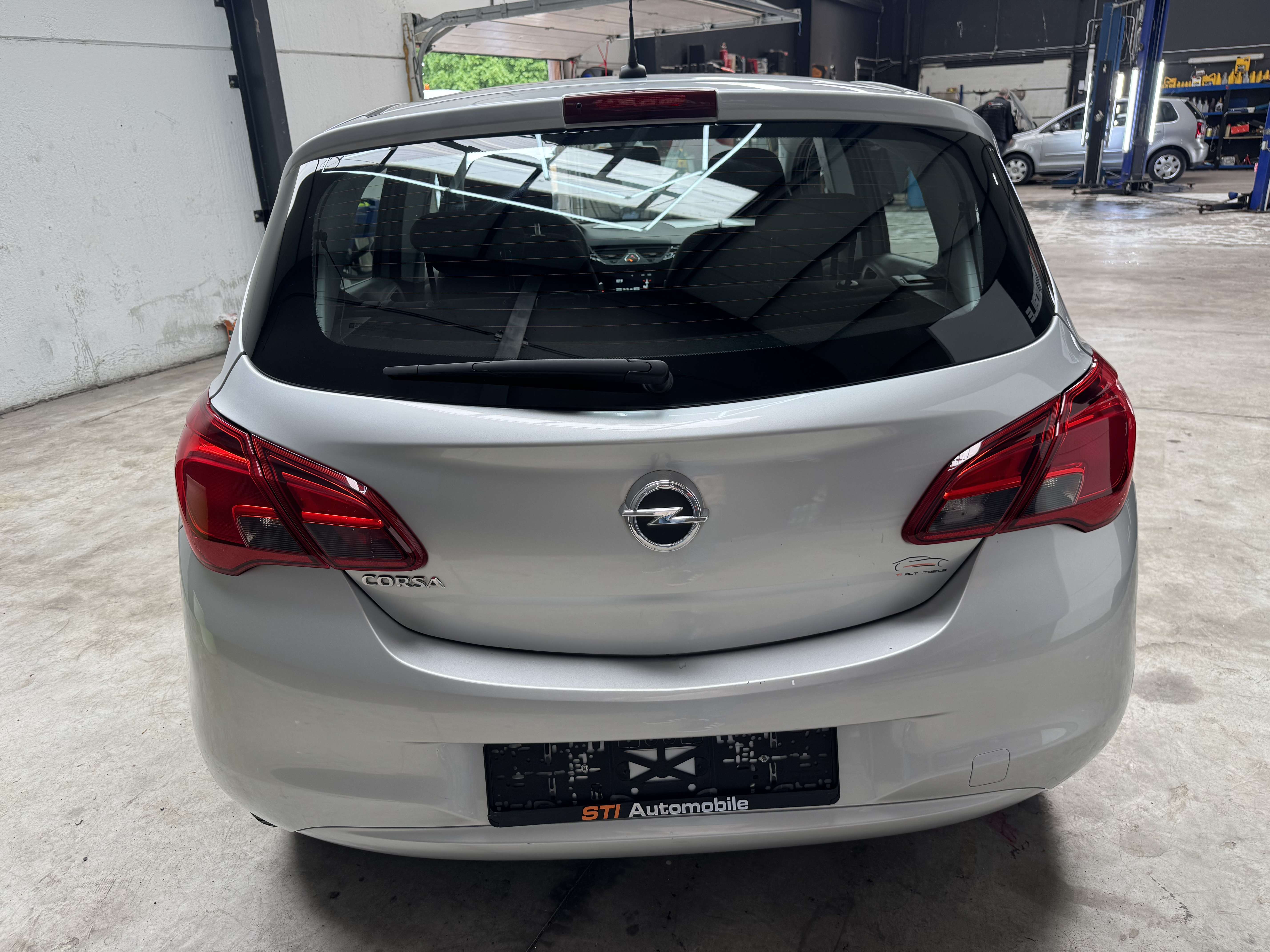 Opel Corsa ** GARANTIE 12 MOIS **