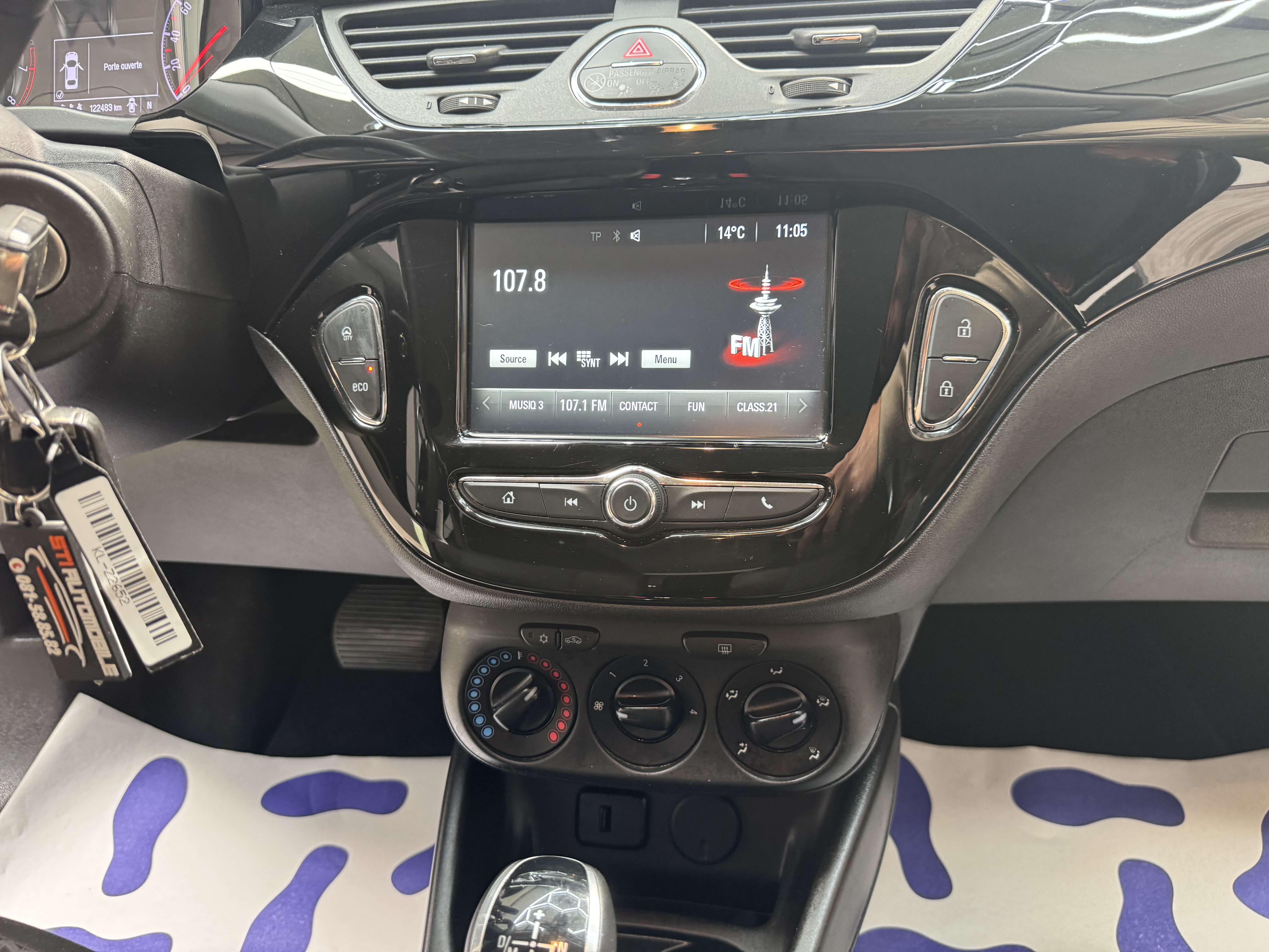 Opel Corsa ** GARANTIE 12 MOIS **