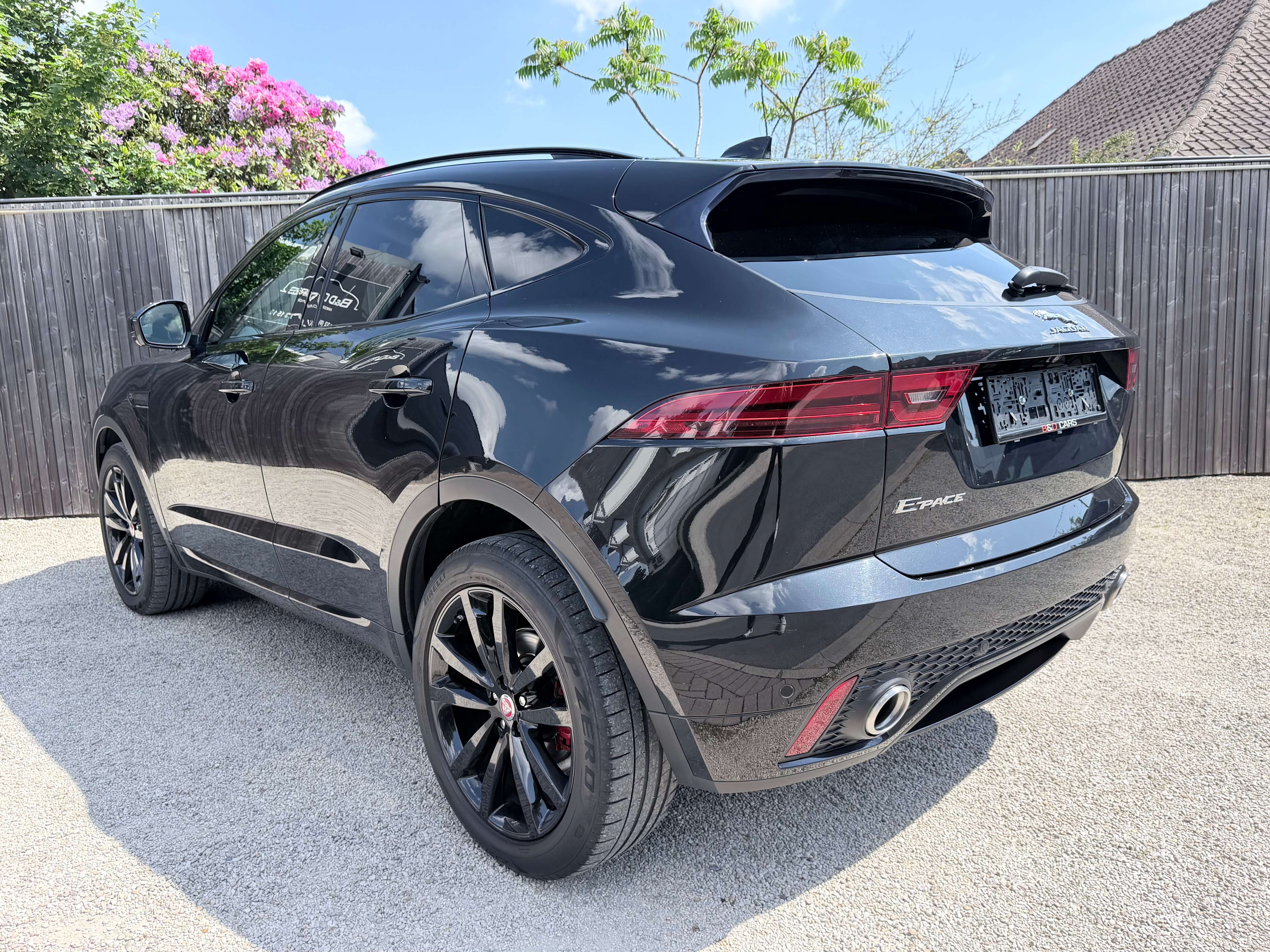 Jaguar E-Pace E-Pace 2.0 D AWD R-Dynamic HSE