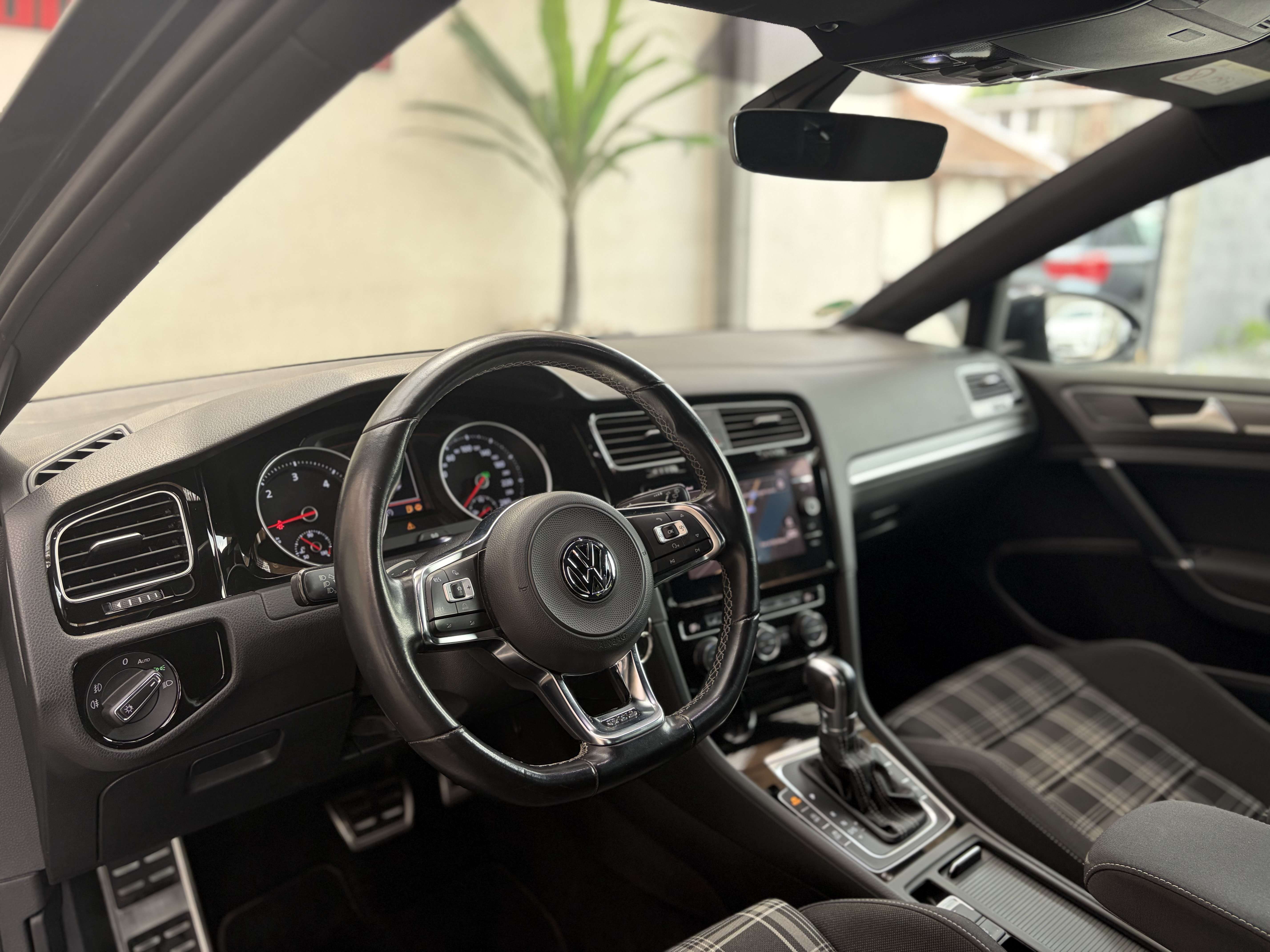 Volkswagen Golf GTD Golf VII GTD DSG