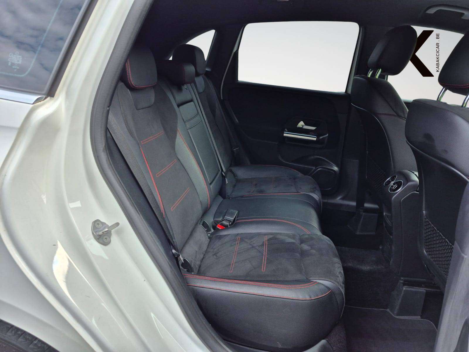 Mercedes-Benz B 180 AMG Line - Fiabilité reconnue - Garantie 12 Mois - TVA récupérable - Zone LEZ Ok