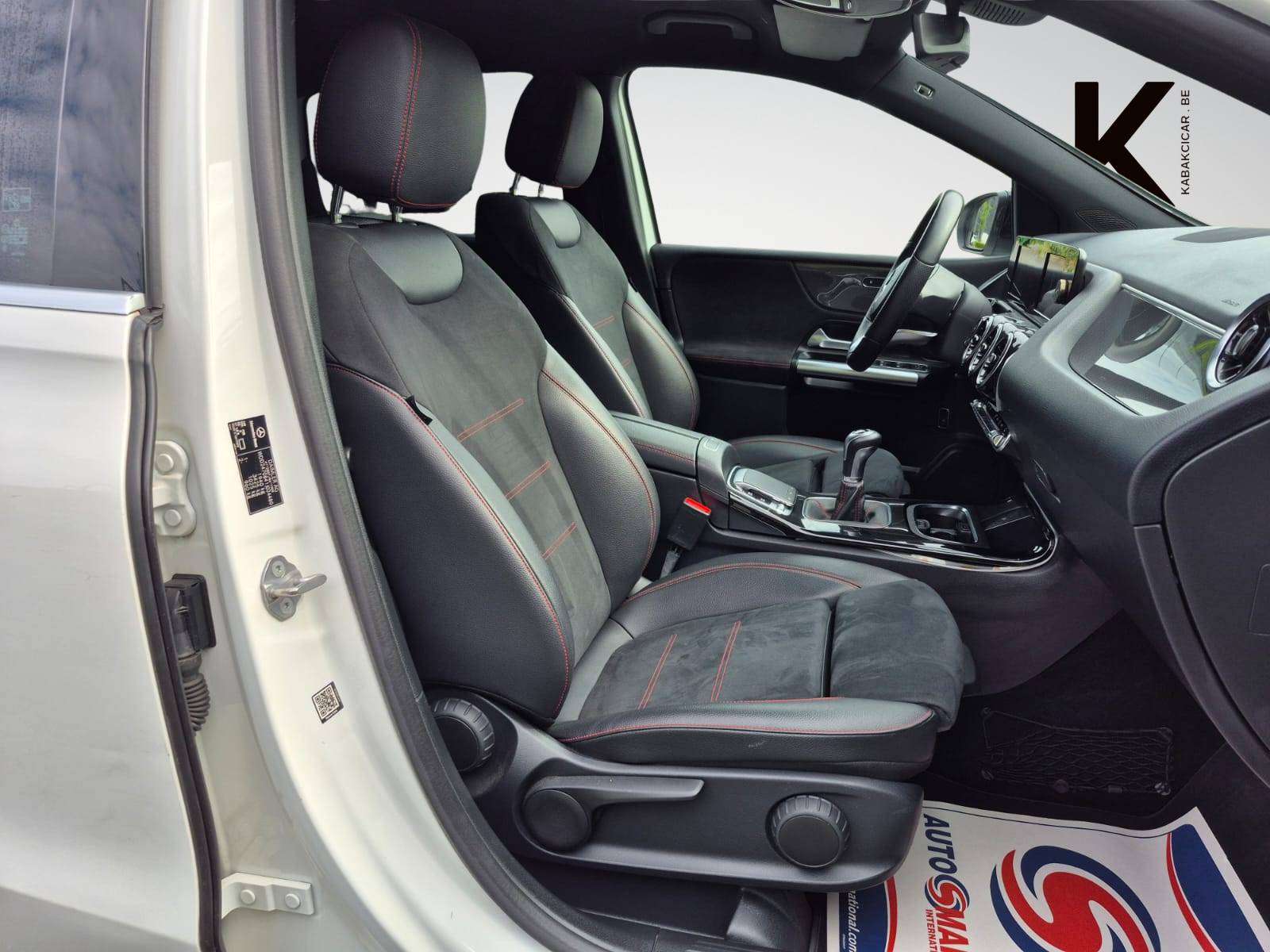 Mercedes-Benz B 180 AMG Line - Fiabilité reconnue - Garantie 12 Mois - TVA récupérable - Zone LEZ Ok