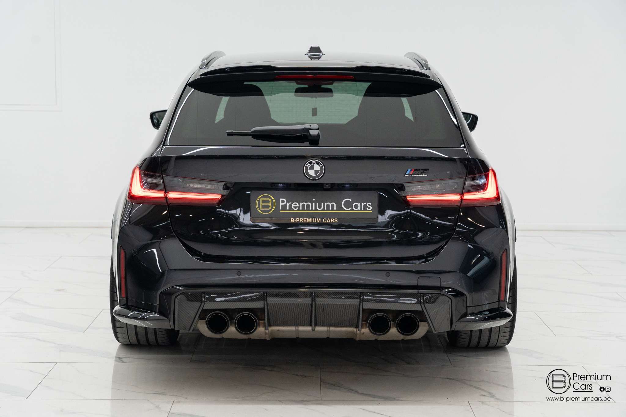 BMW M3 Competition Touring! Xdrive! Carbon pack! Lichte Vracht!
