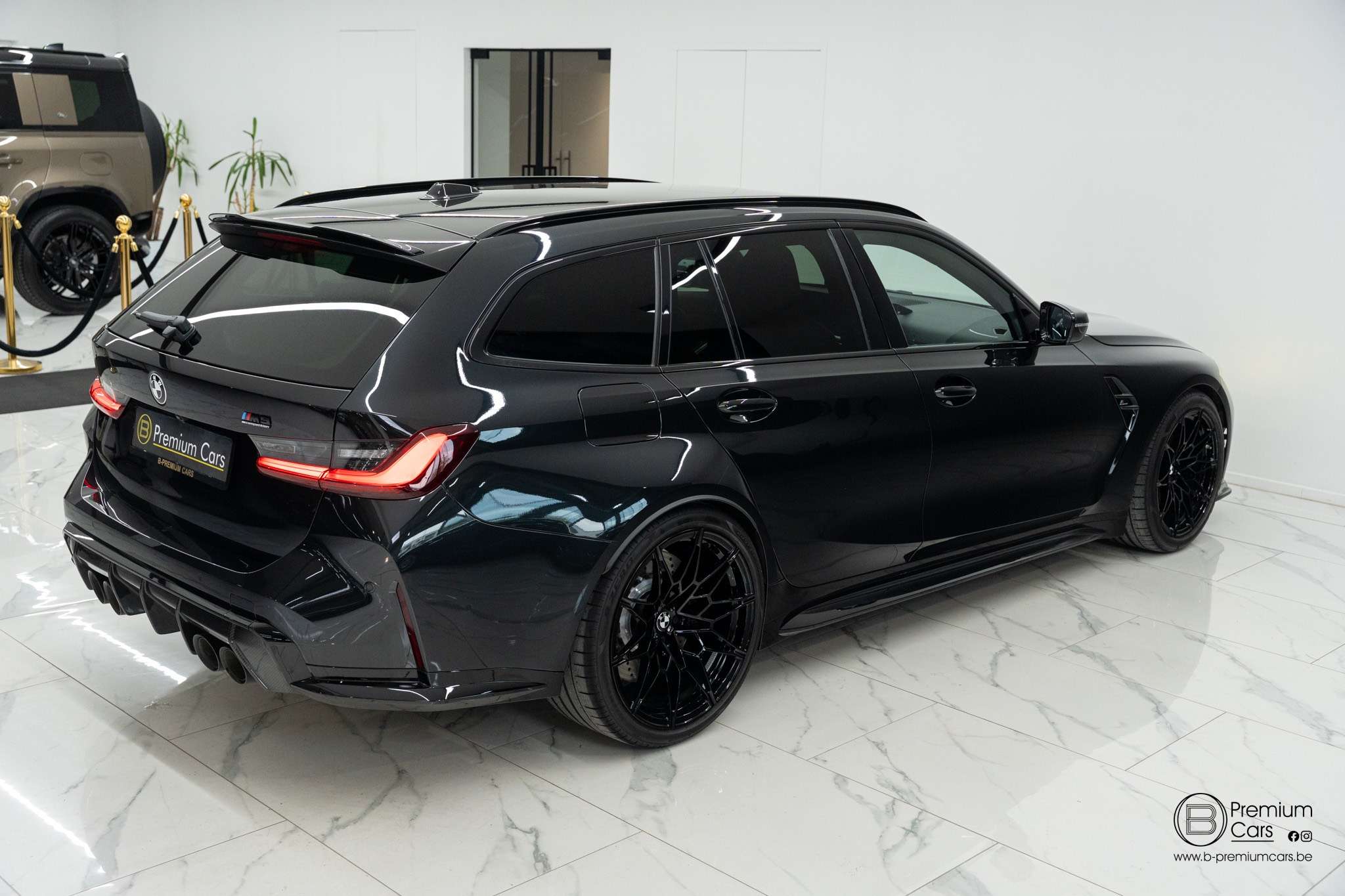 BMW M3 Competition Touring! Xdrive! Carbon pack! Lichte Vracht!