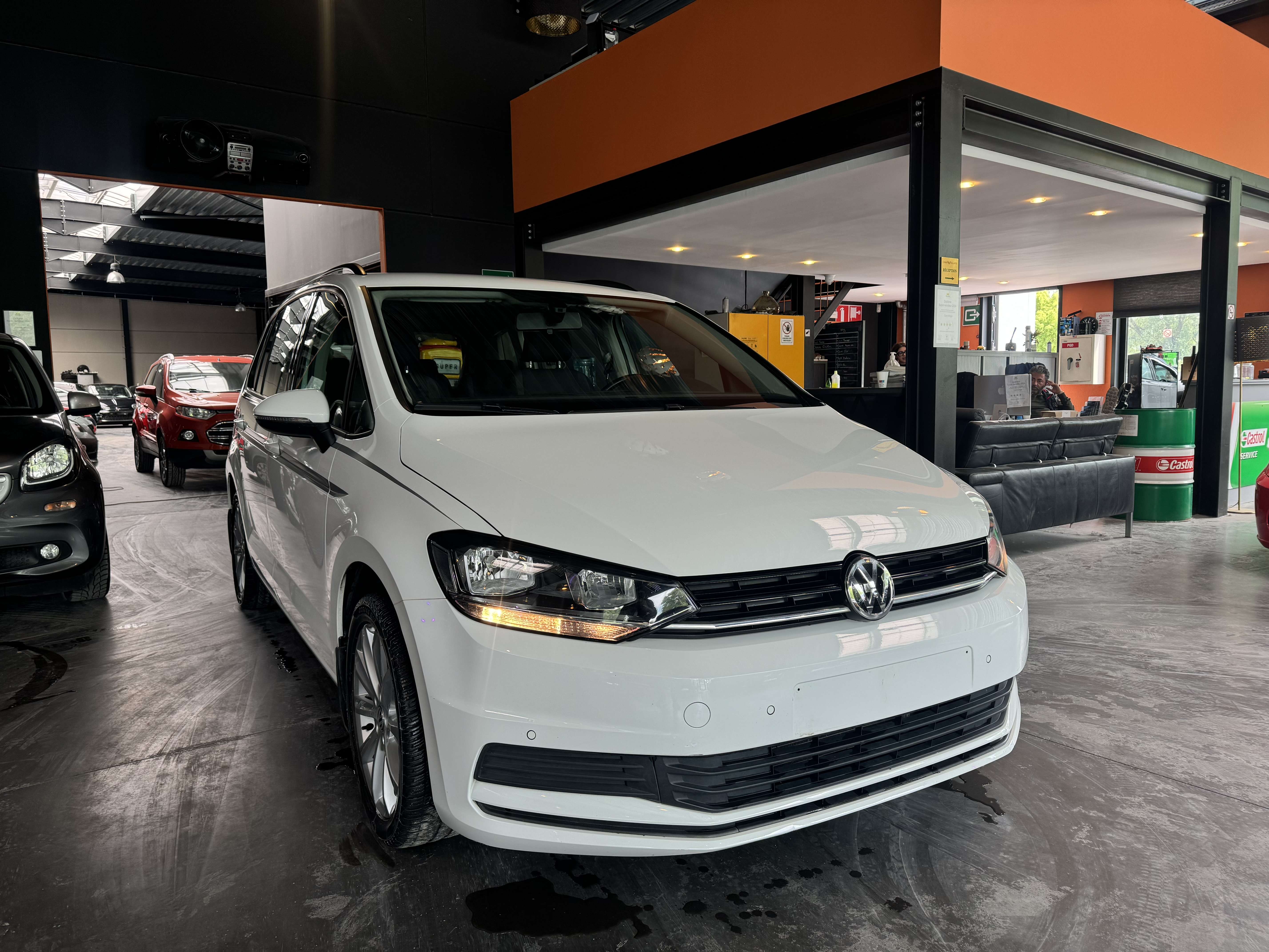 Volkswagen Touran 1.2 - A/C - MEDIA/TEL - NAVI - LIM/REG