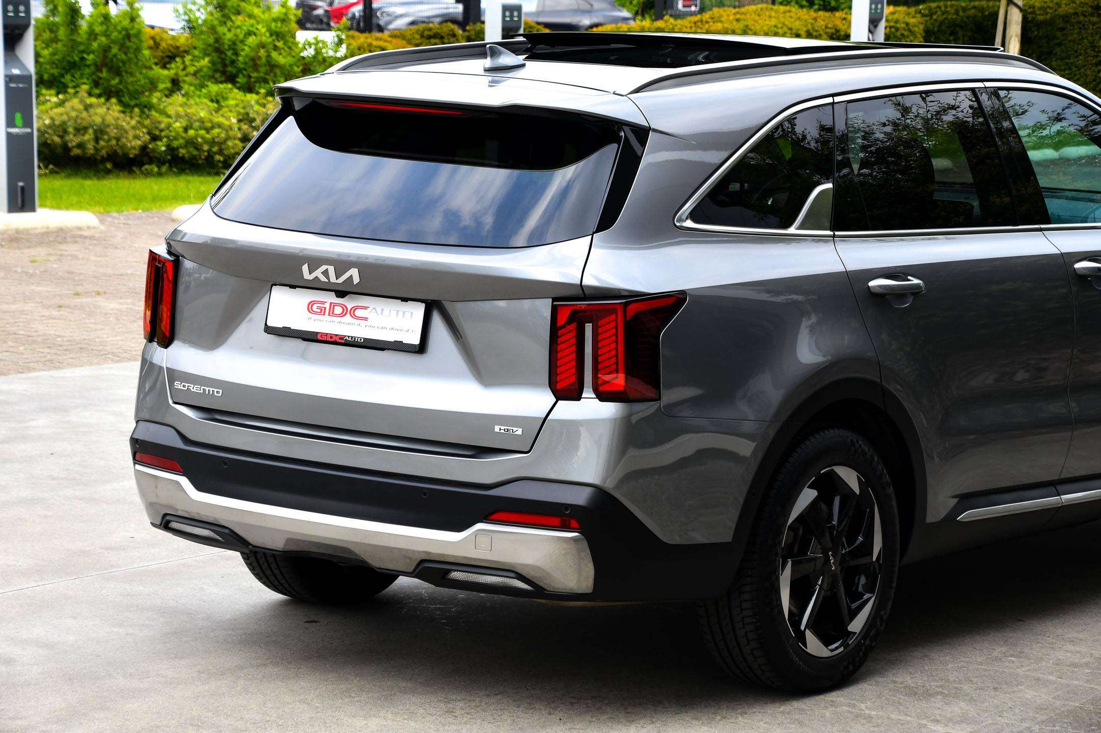 Kia Sorento 1.6 T-GDI l PACE UITVOERING l 4WD I 7 PL I MASSAGESTOELEN I PANO DAK I VERWARMD STUUR I BOSE I ACC