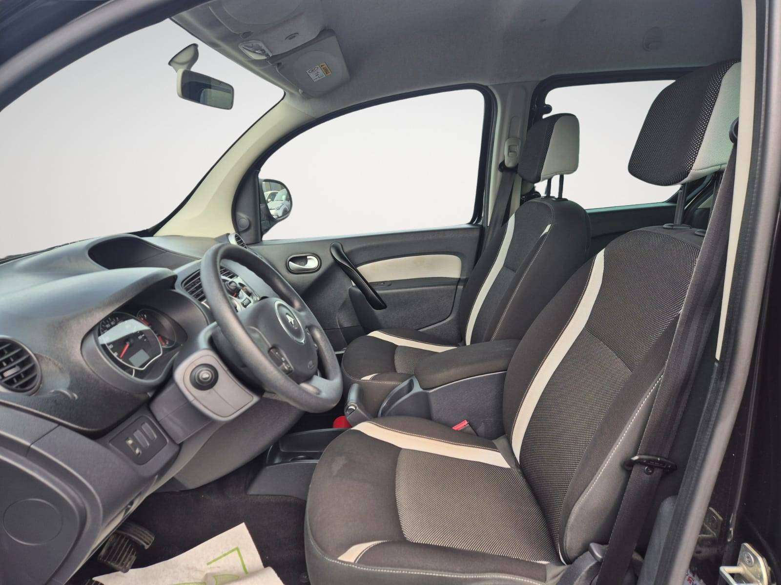 Renault Kangoo 1.6i / 5 Places / USB / MP3 / Garantie 12 Mois