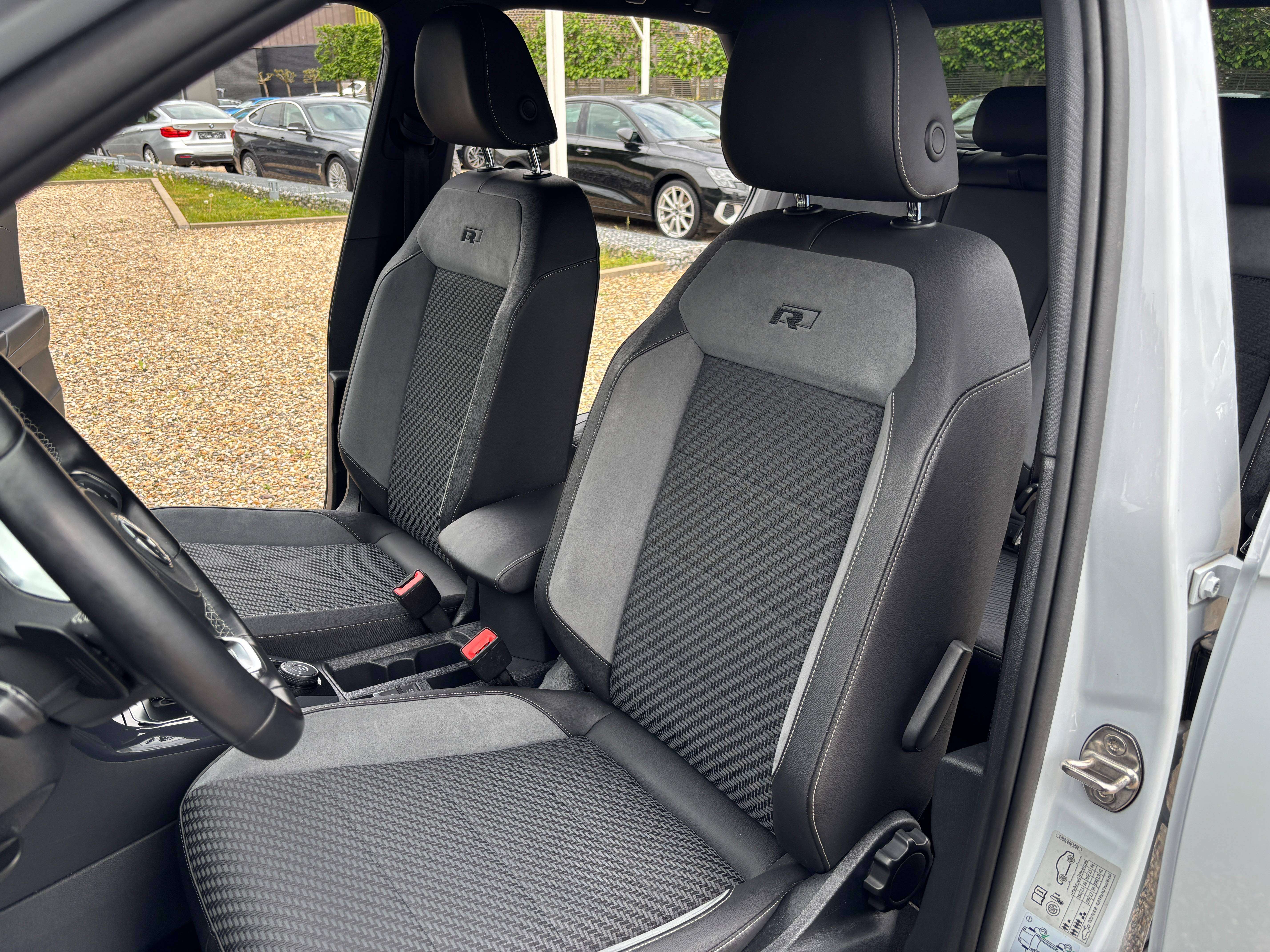Volkswagen T-Roc 2.0 TSI 4Motion DSG *R Line*CARPLAY*1ER PROPRIO*GARANTIE*
