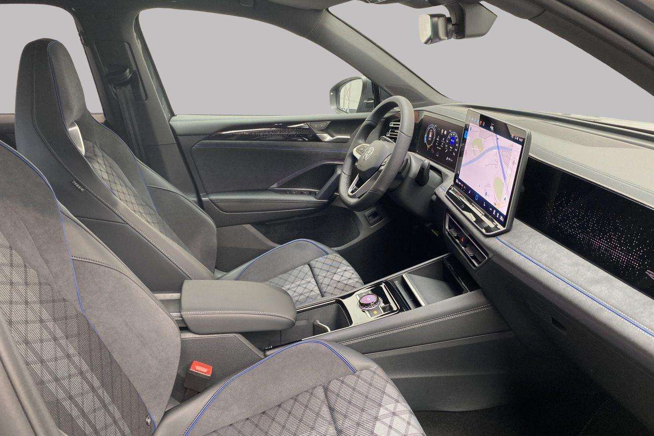 Volkswagen Tiguan R-Line 2.0 TDI 150 PK* Caméra GPS