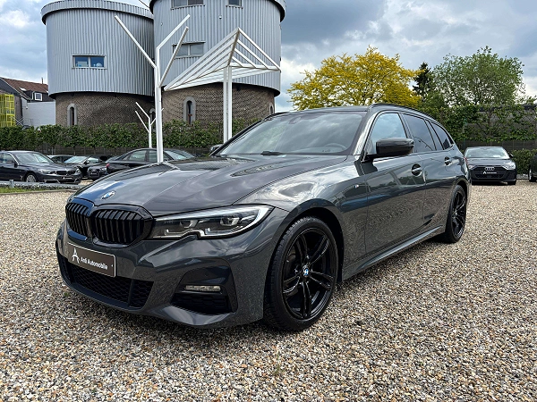 BMW 320 dA Touring *PACK M*CARPLAY*CAMERA*1ER PROPRIO*GARANTIE*