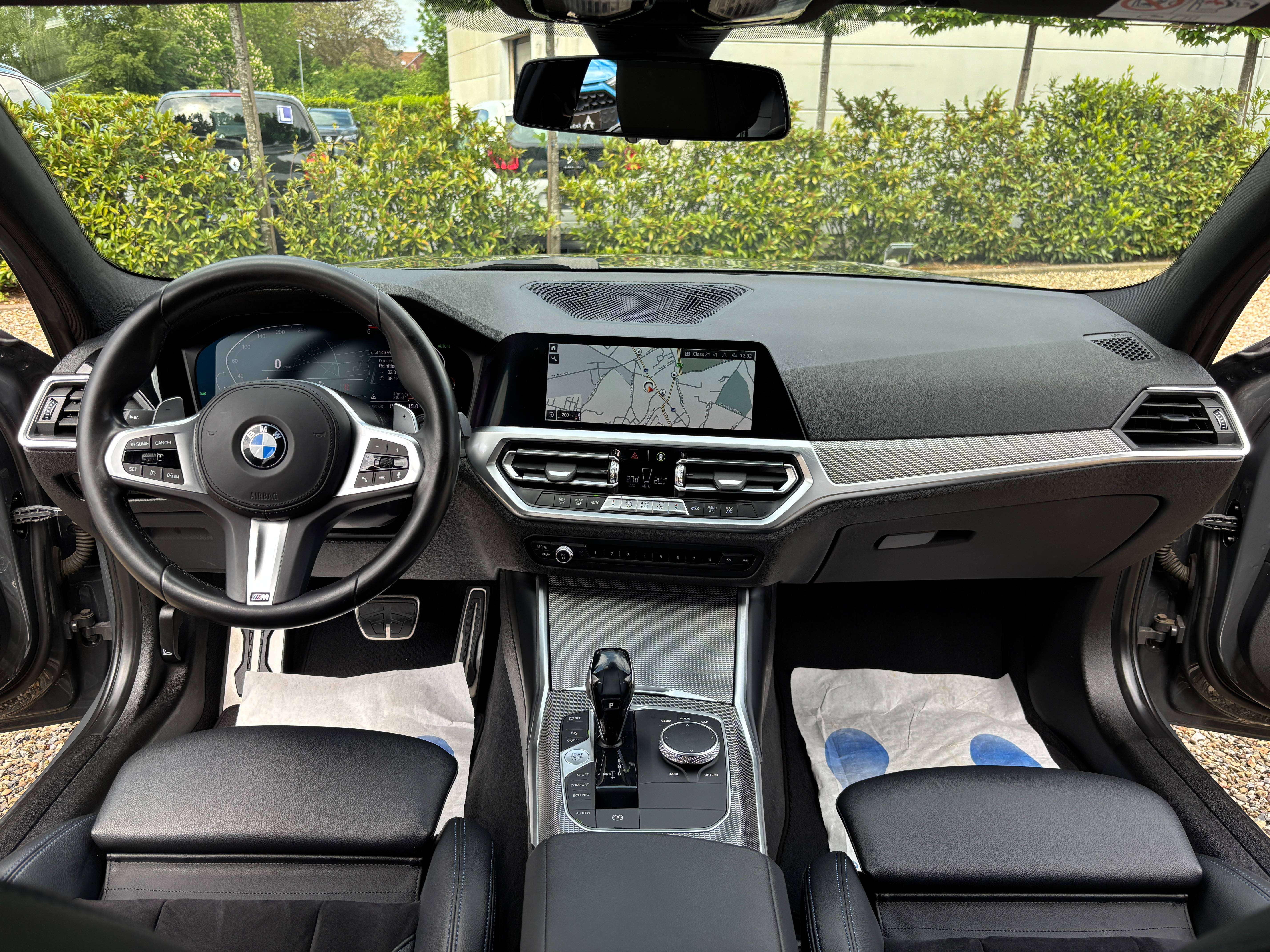BMW 320 dA Touring *PACK M*CARPLAY*CAMERA*1ER PROPRIO*GARANTIE*