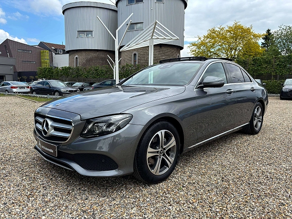 Mercedes-Benz E 200 d *CARPLAY*TOIT OUV+PANO*CAMERA 360*1ER PROPRIO*GARANTIE*
