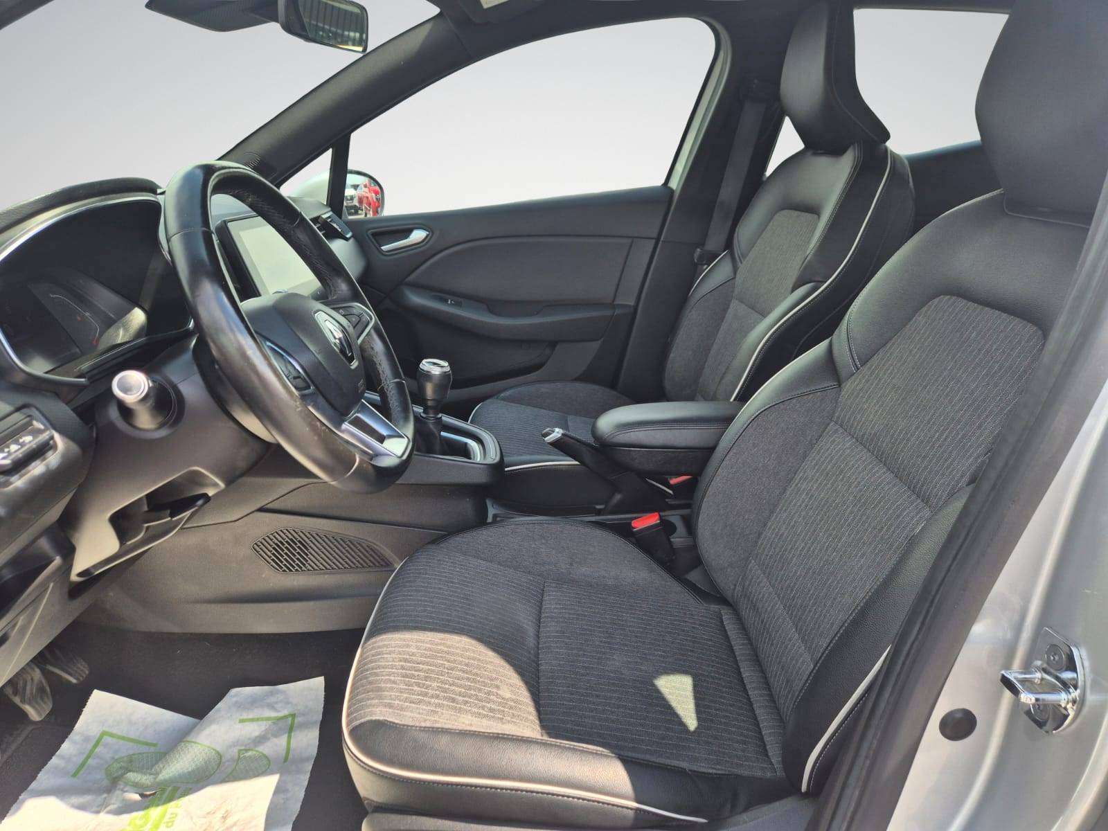 Renault Clio 1.0 TCe Intens / GPS / Clim Auto / Cuir Partiel / Garantie 12 Mois