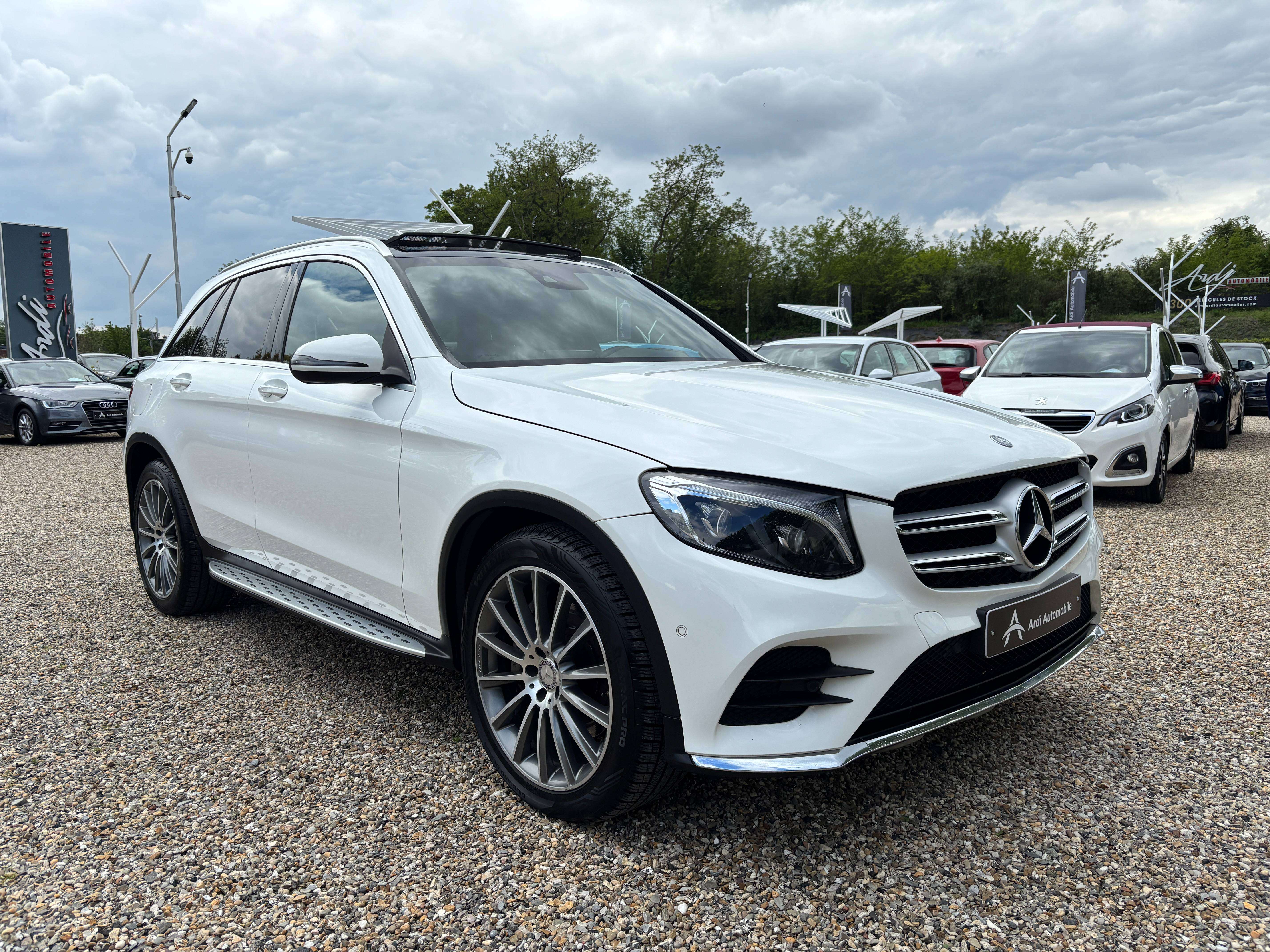 Mercedes-Benz GLC 220 d 4-Matic *PACK AMG*TOIT OUV+PANO*CAMERA*GARANTIE*