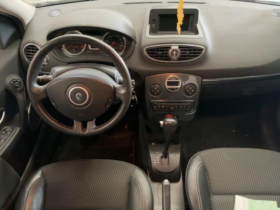 Renault Clio 1.6 16V 110 Exception Pack Cuir TomTom A
