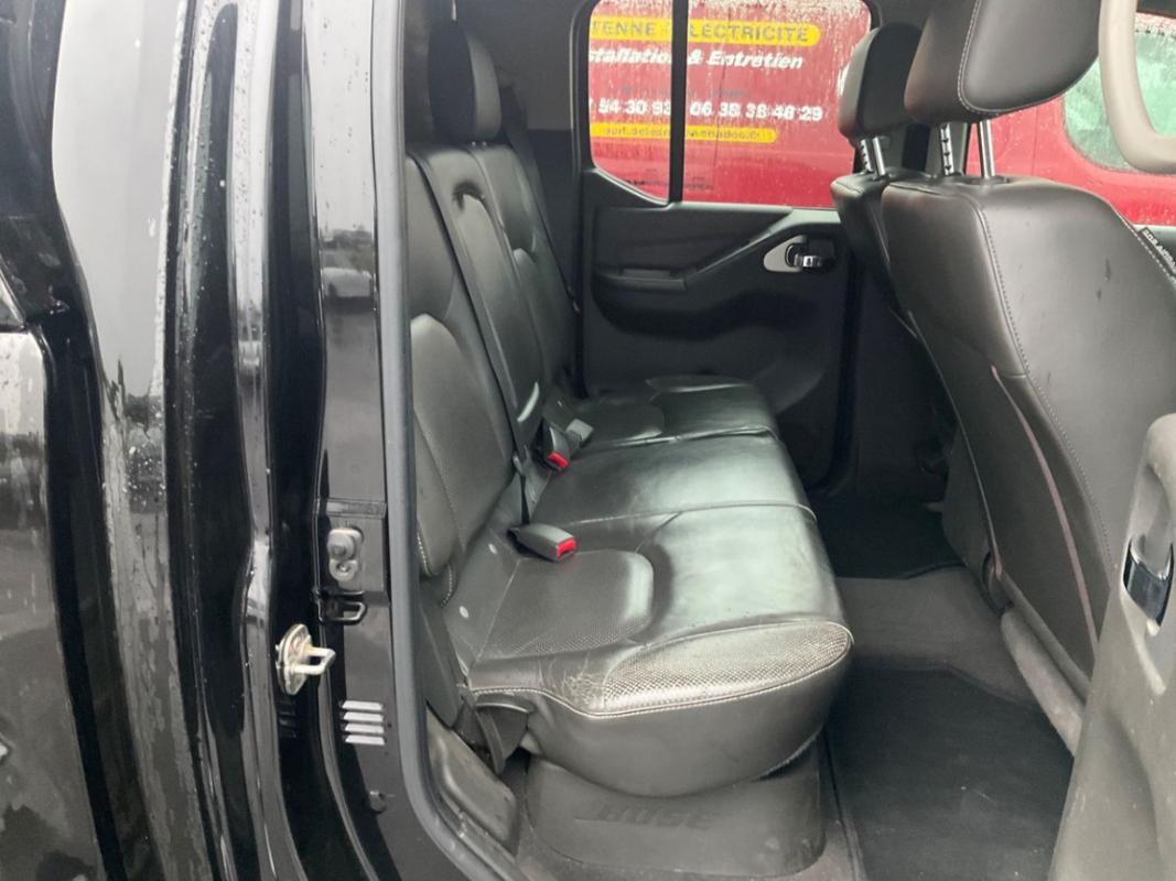 Nissan Navara 3.0 V6 dCi 231 Euro 5 Double Cab
