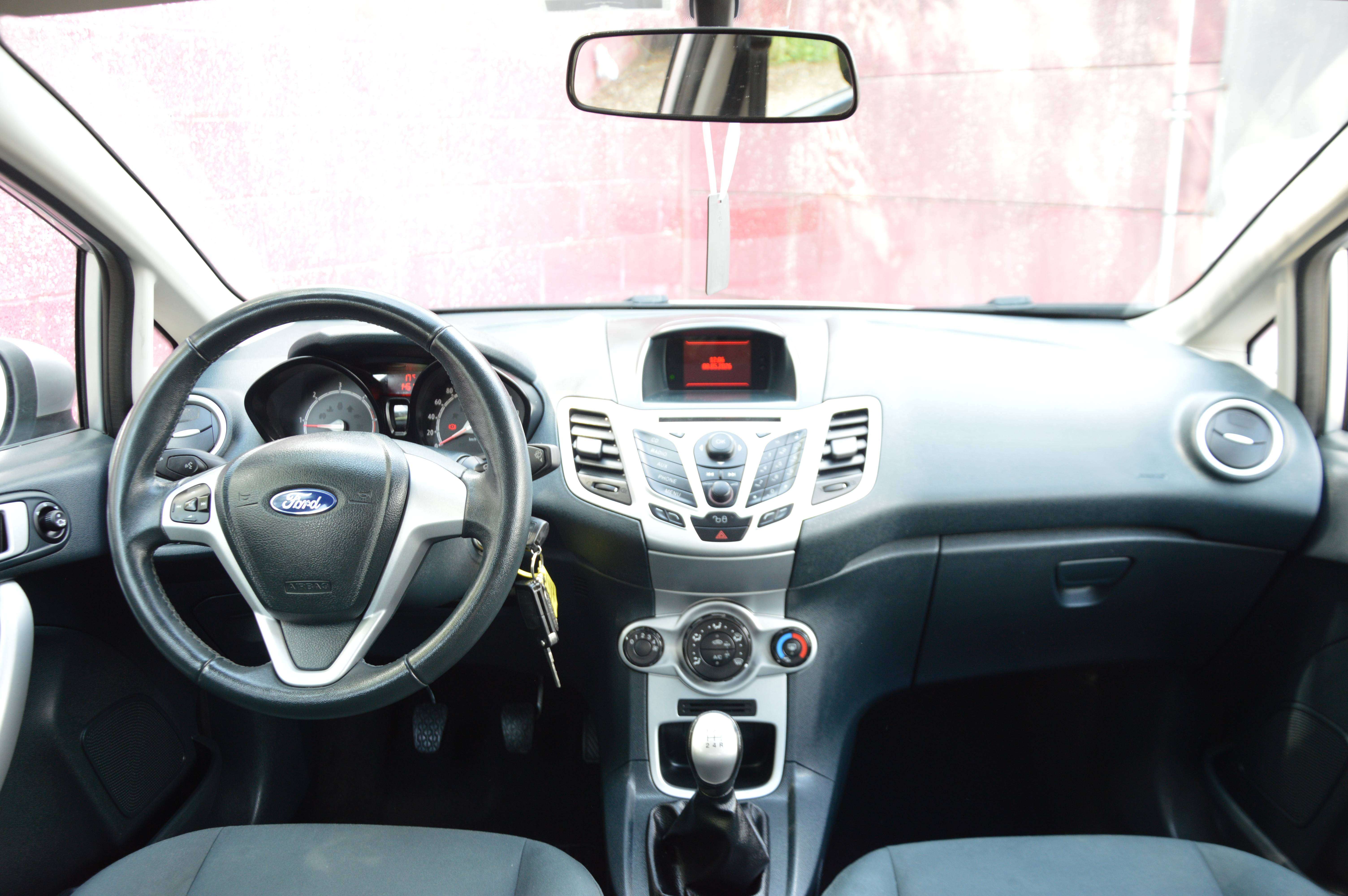 Ford Fiesta 1.6TDCi Connection CLIM 185.516KM