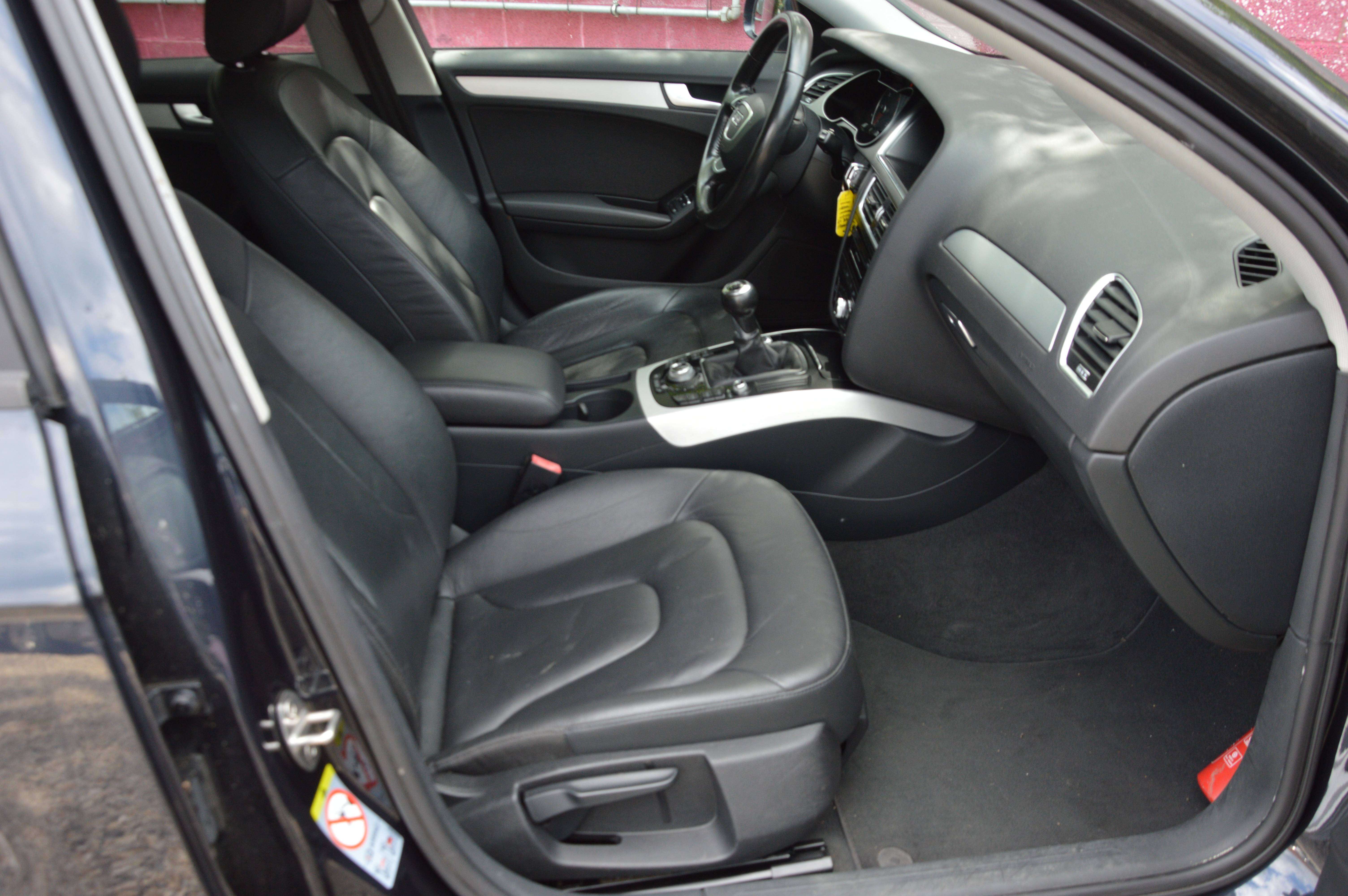 Audi A4 2.0 Tdi NAV SENS AV/AR CLIM CRUIS 170.866KM