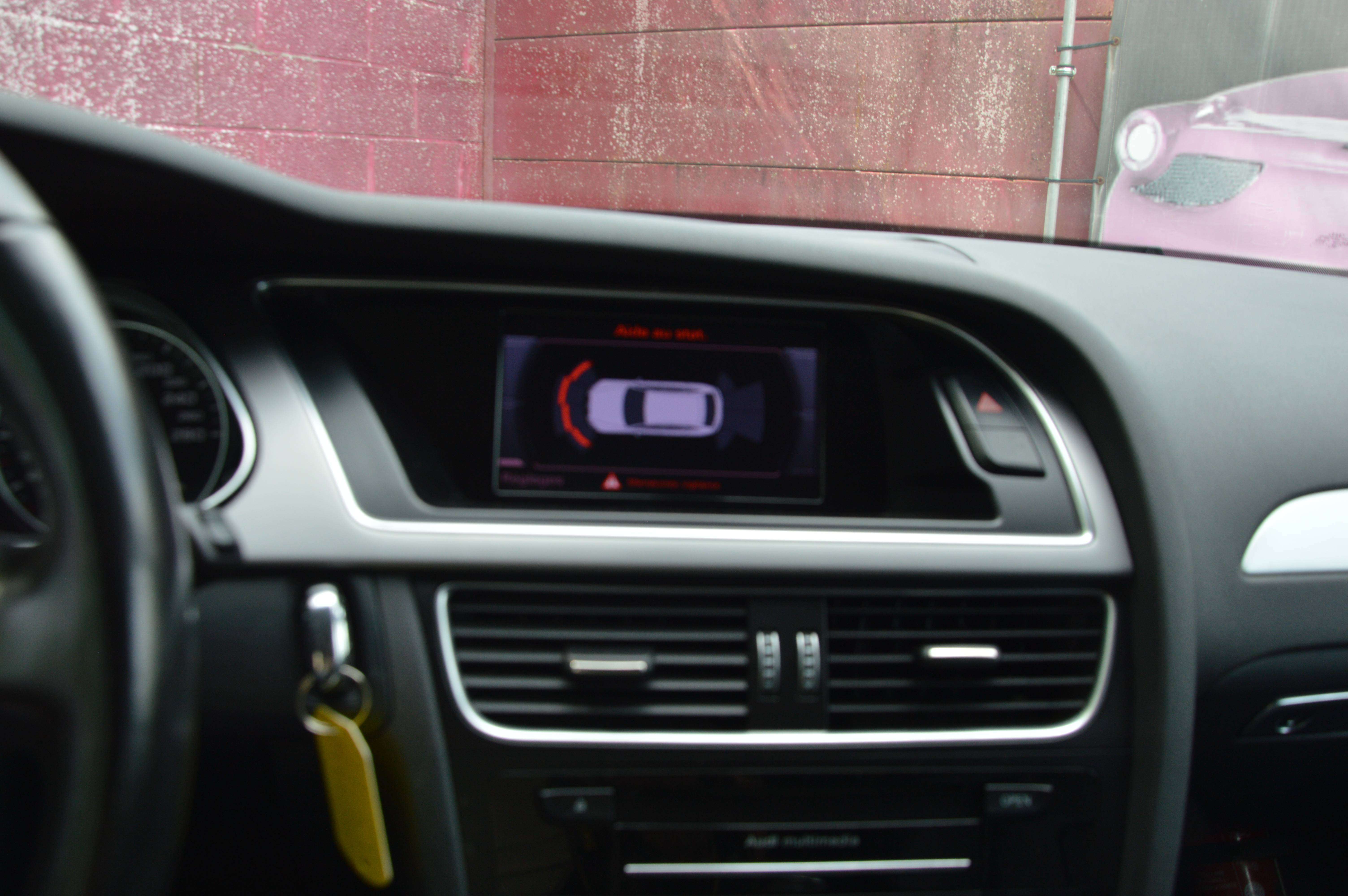 Audi A4 2.0 Tdi NAV SENS AV/AR CLIM CRUIS 170.866KM