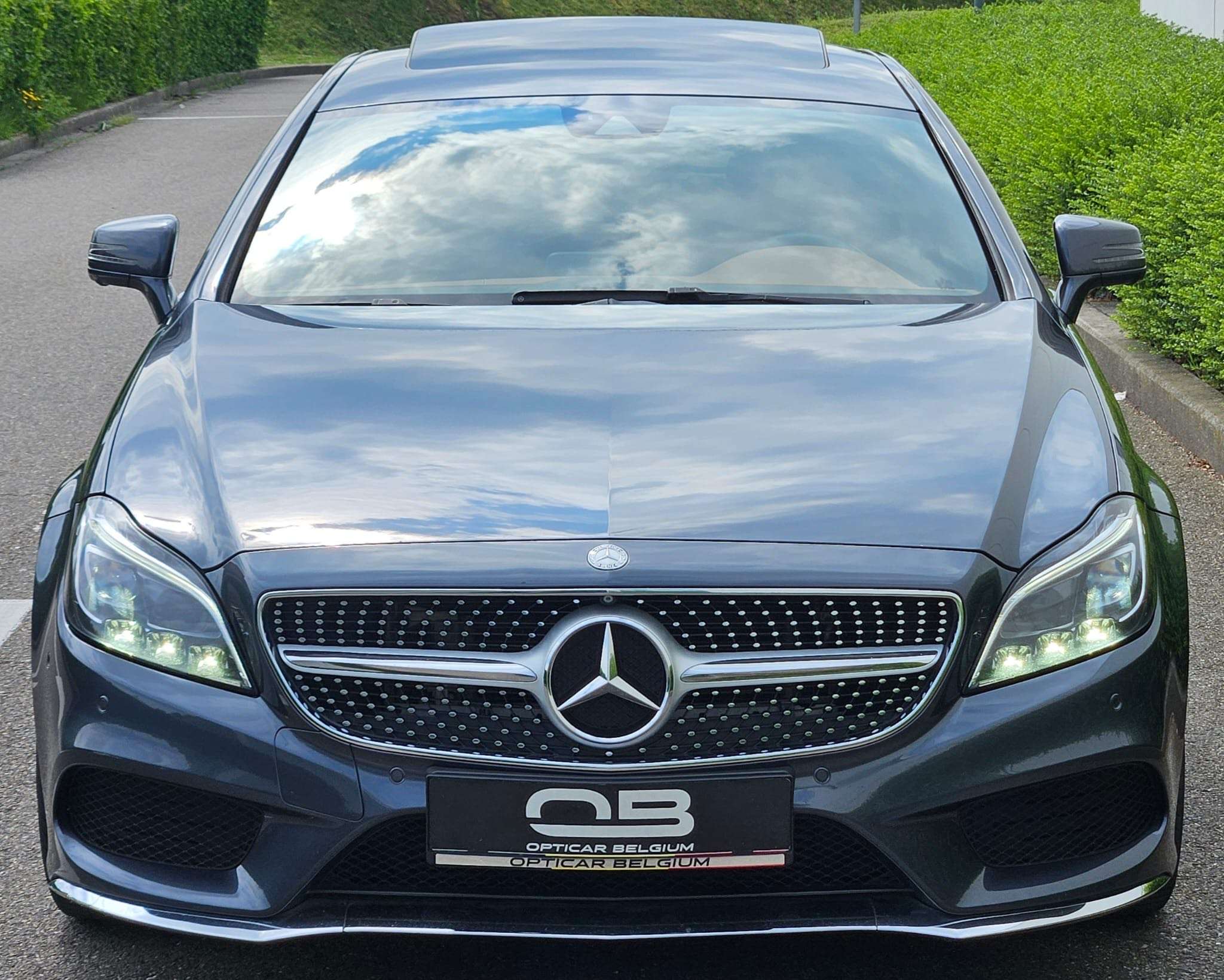 Mercedes-Benz CLS 220 *** AMG - Facelift - Full - Camera 360° - Carpass ***