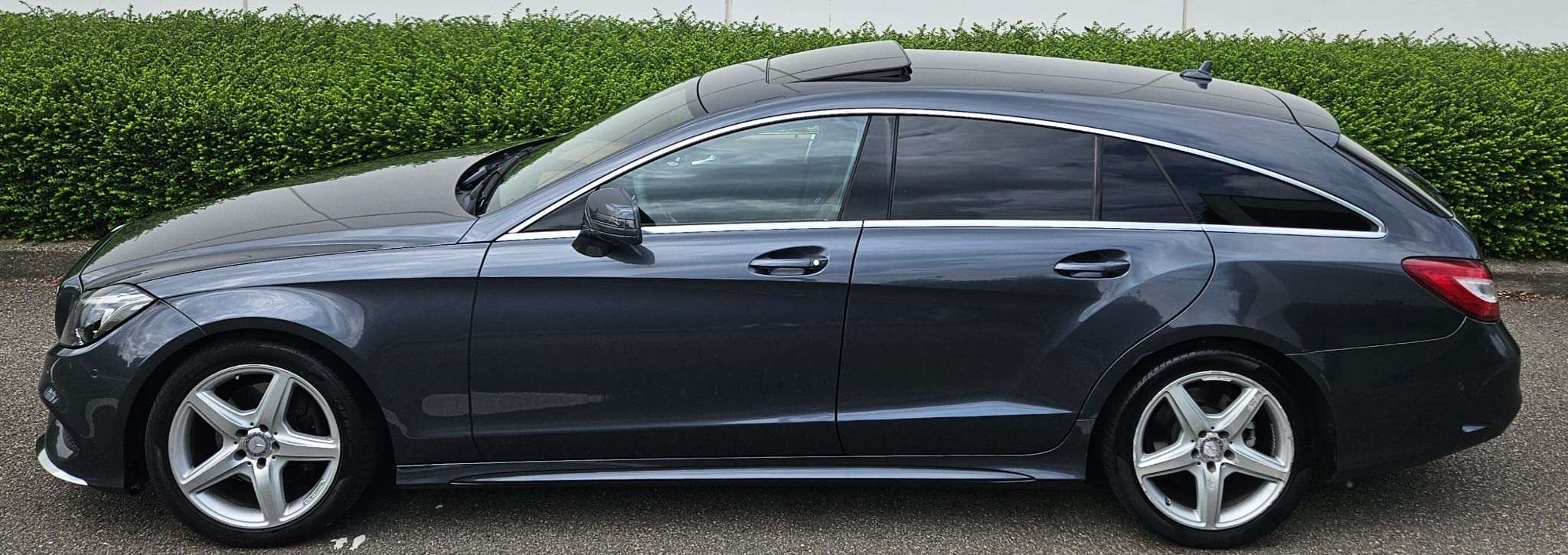 Mercedes-Benz CLS 220 *** AMG - Facelift - Full - Camera 360° - Carpass ***