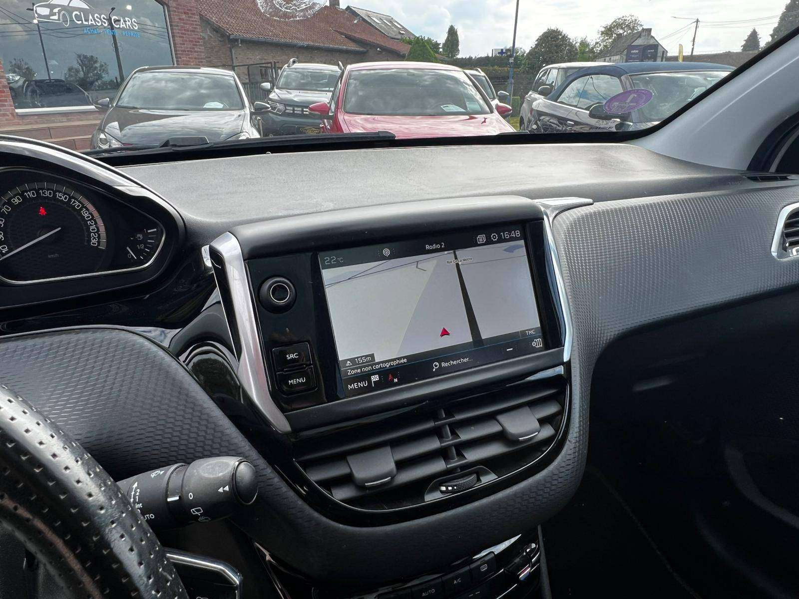 Peugeot 2008 1.2 GT LINE AUTO CAMERA PANO CARNET PEUGEOT COMPLET
