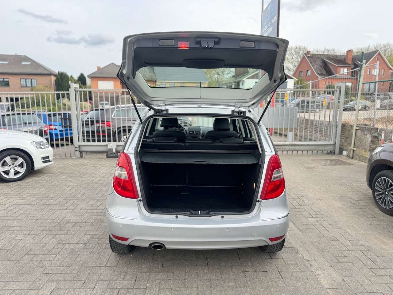 Mercedes-Benz A 160 BlueEFFICIENCY Avantgarde ** 1 JAAR GARANTIE ** !!