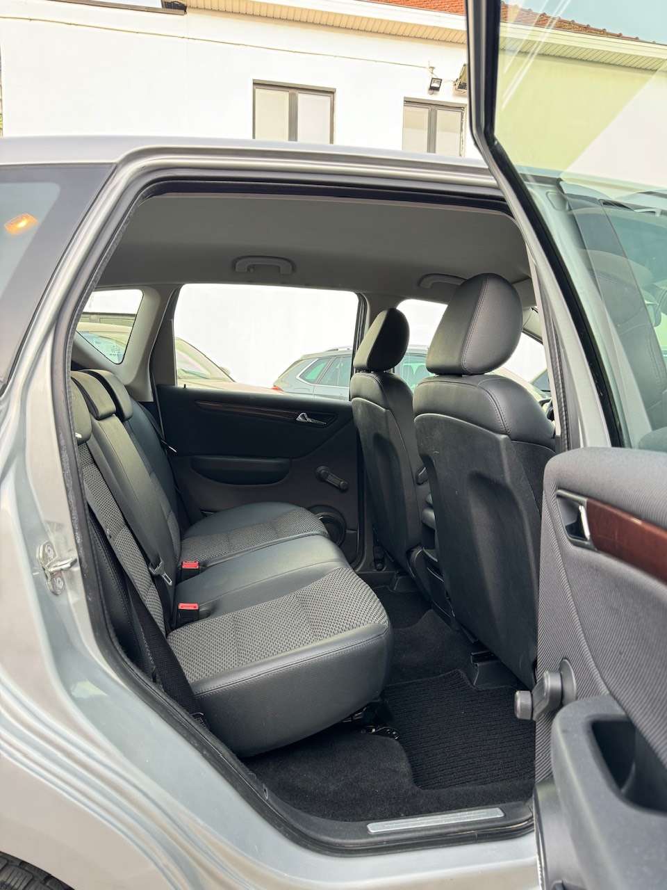 Mercedes-Benz A 160 BlueEFFICIENCY Avantgarde ** 1 JAAR GARANTIE ** !!