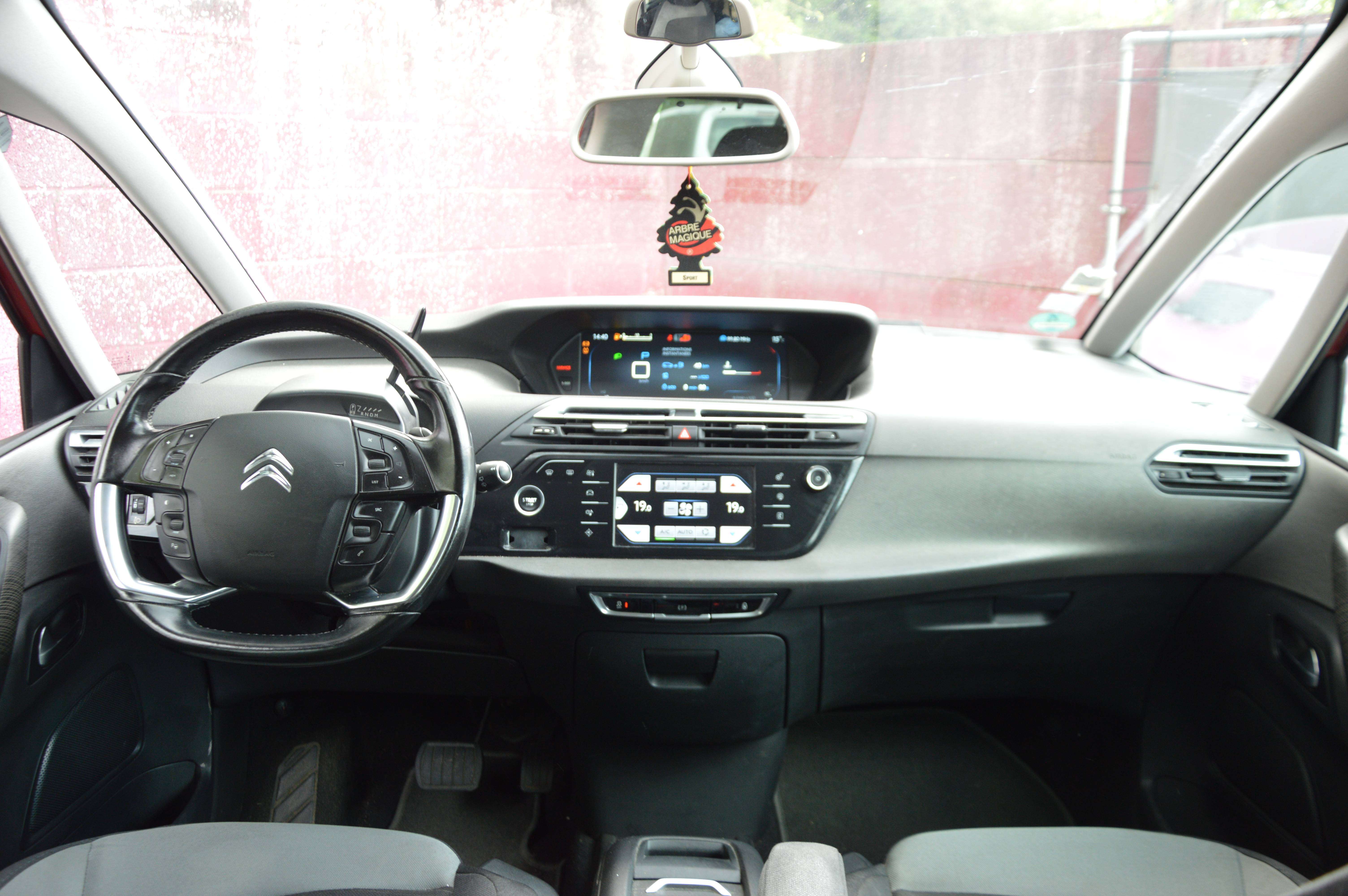 Citroen Grand C4 Picasso 2.0HDi Exclusive 7PL BOITE AUTV NAV CAM 155.144KM