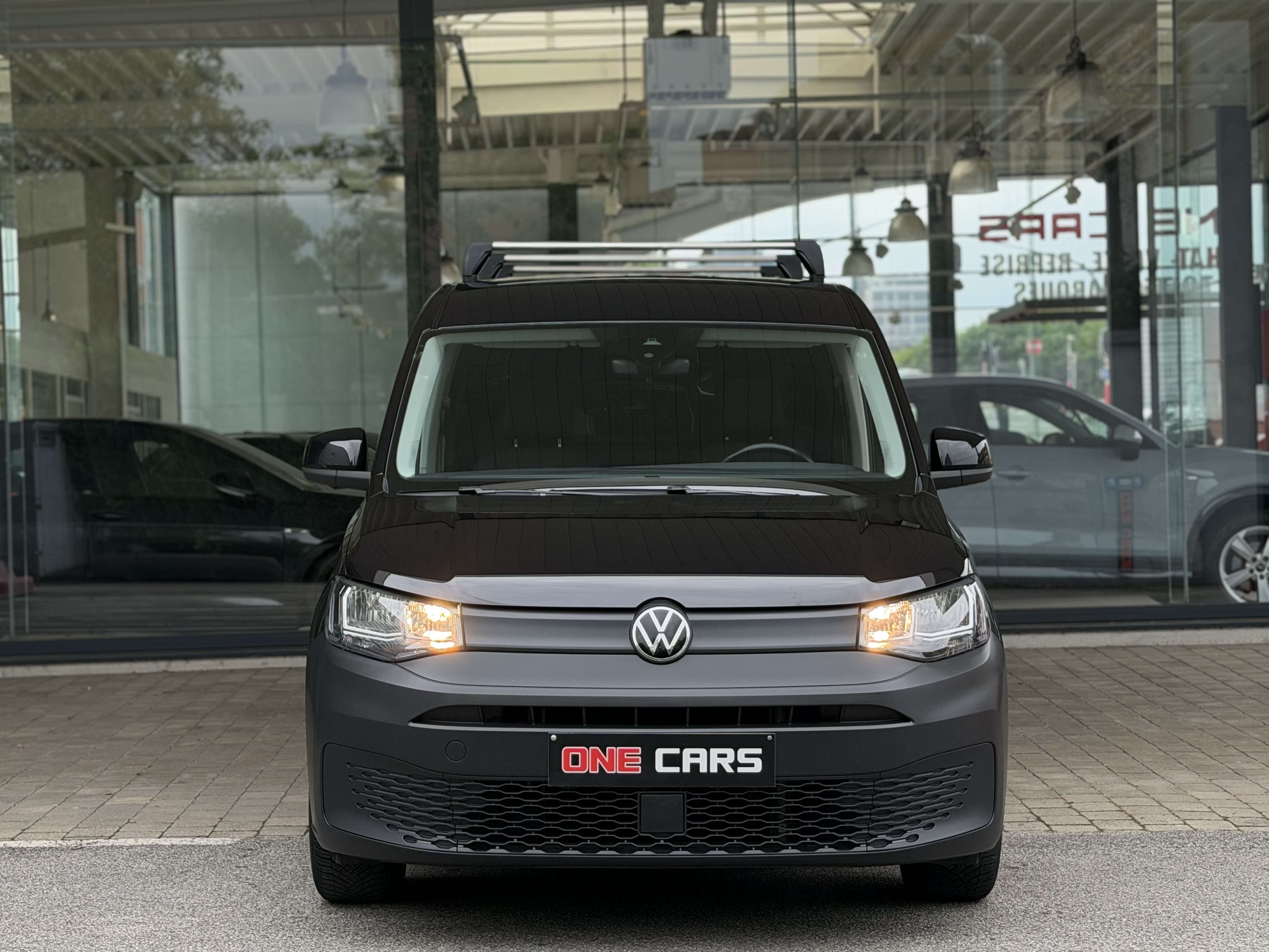 Volkswagen Caddy 1.5 TSi (DSG-AUTOMATIQUE) CAMERA-GPS-CLIM-GAR 1AN