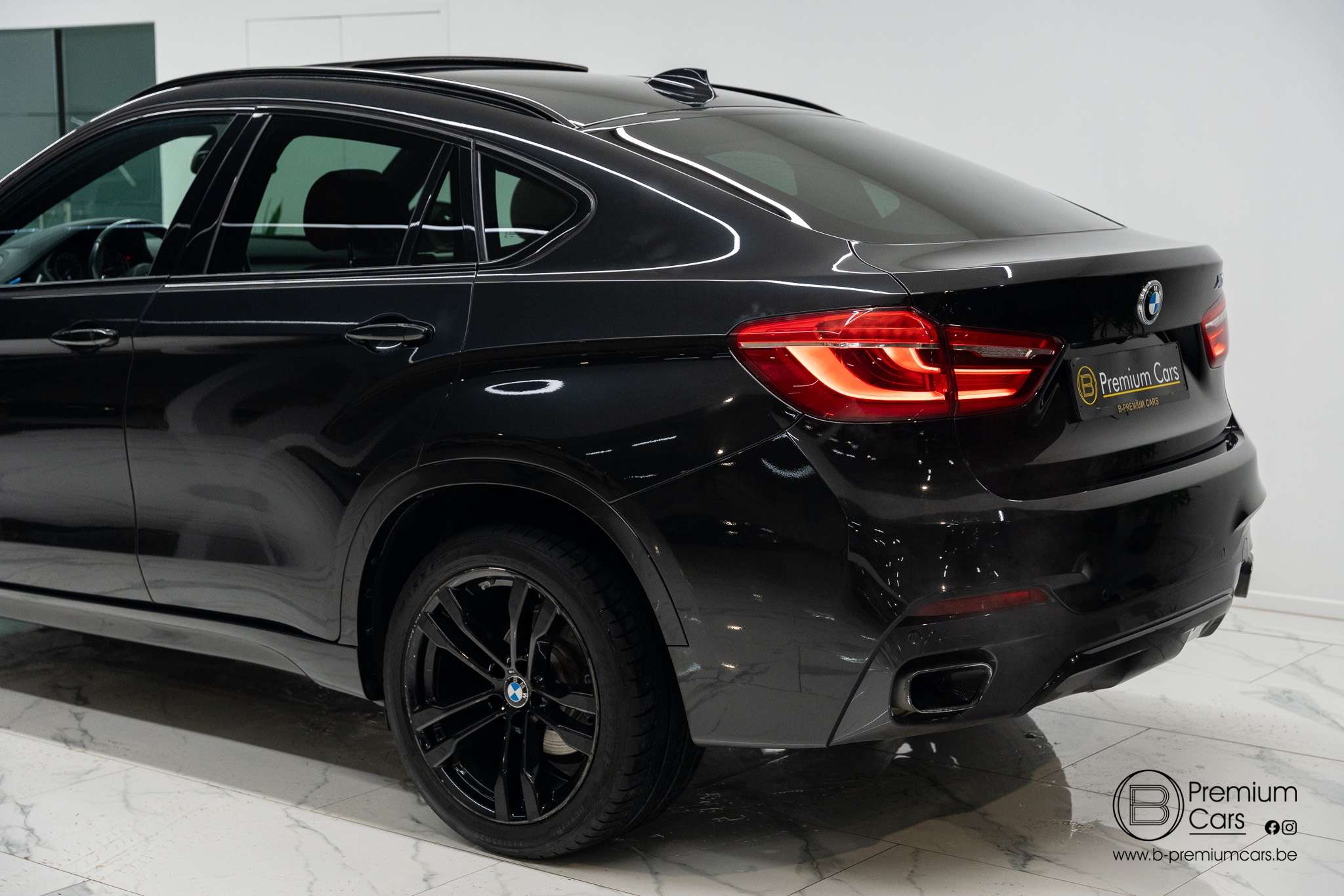 BMW X6 30d xDrive M-Pack Individual! TV! Mega Full options!