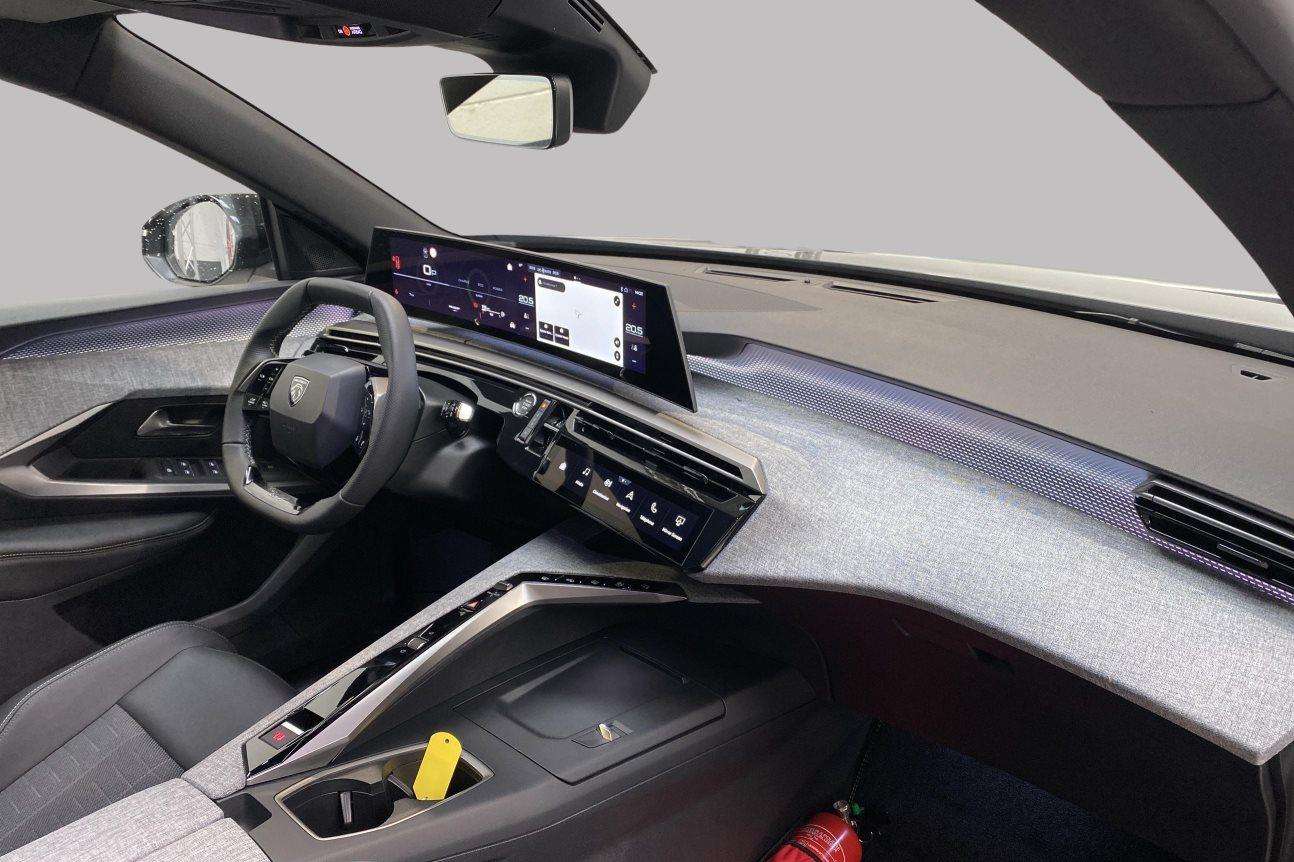 Peugeot 5008 GT - HYBRID - 7 PLACES
