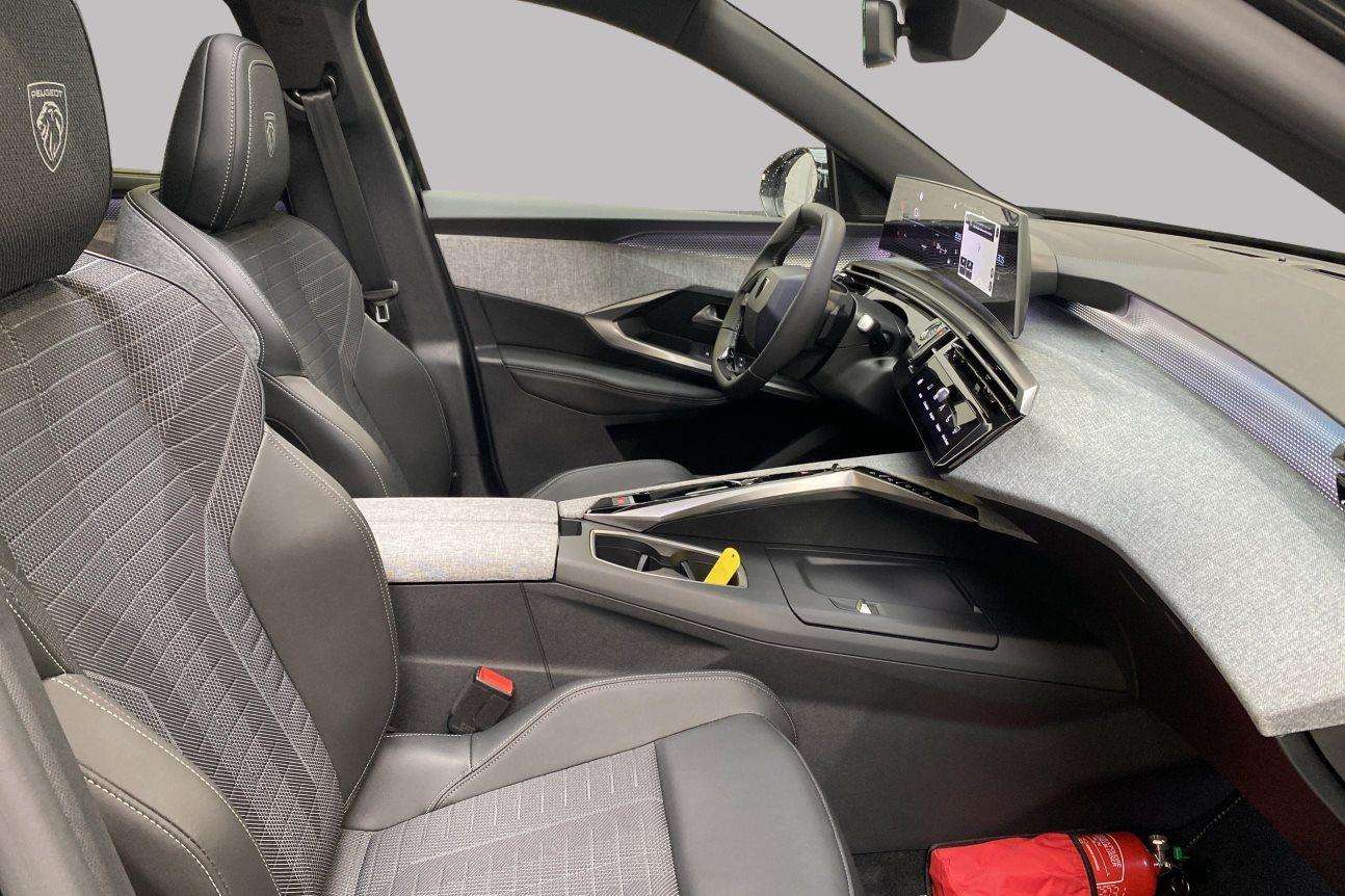 Peugeot 5008 GT - HYBRID - 7 PLACES