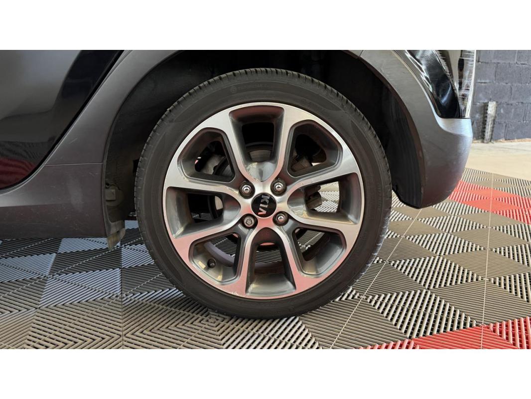 Kia Picanto 1.2 - 84 BVA III 2017 X Line PHASE 1