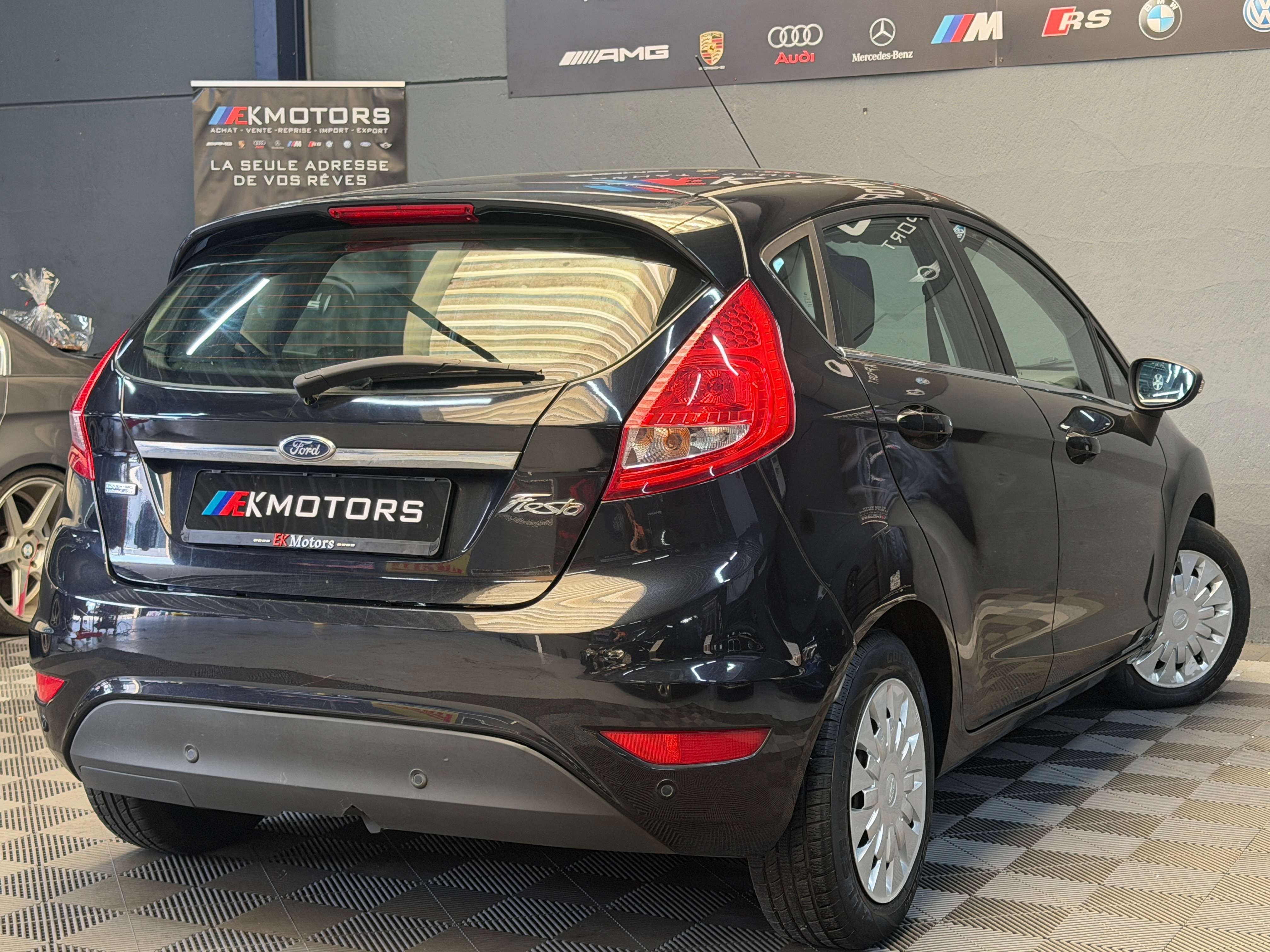 Ford Fiesta °TITANIUM°CLIM DIGITAL°EURO-5°V.MULTI°PROPRE