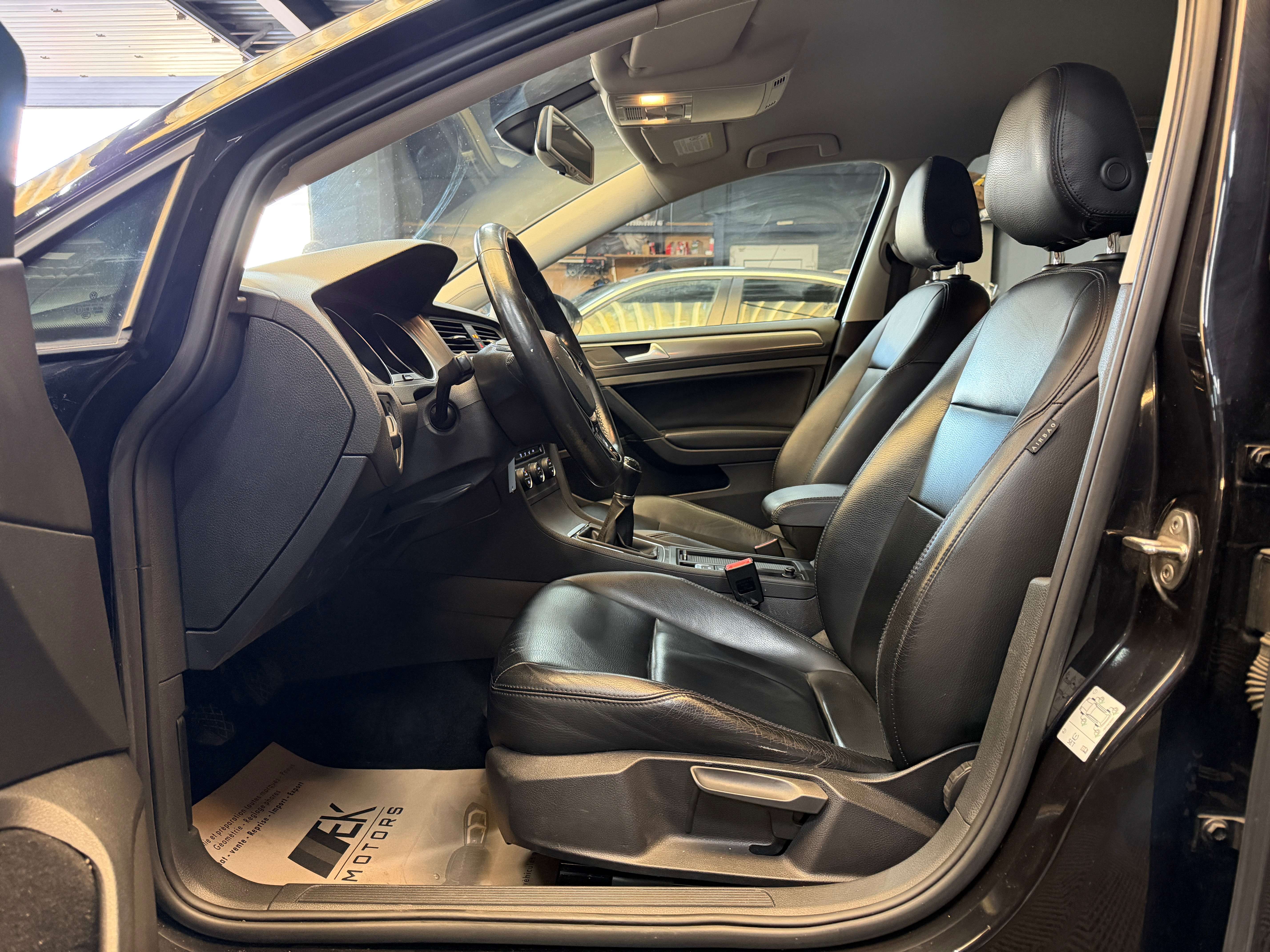 Volkswagen Golf °1EREMAIN°CUIR°NAVI°PDC°ACC°CRUISE