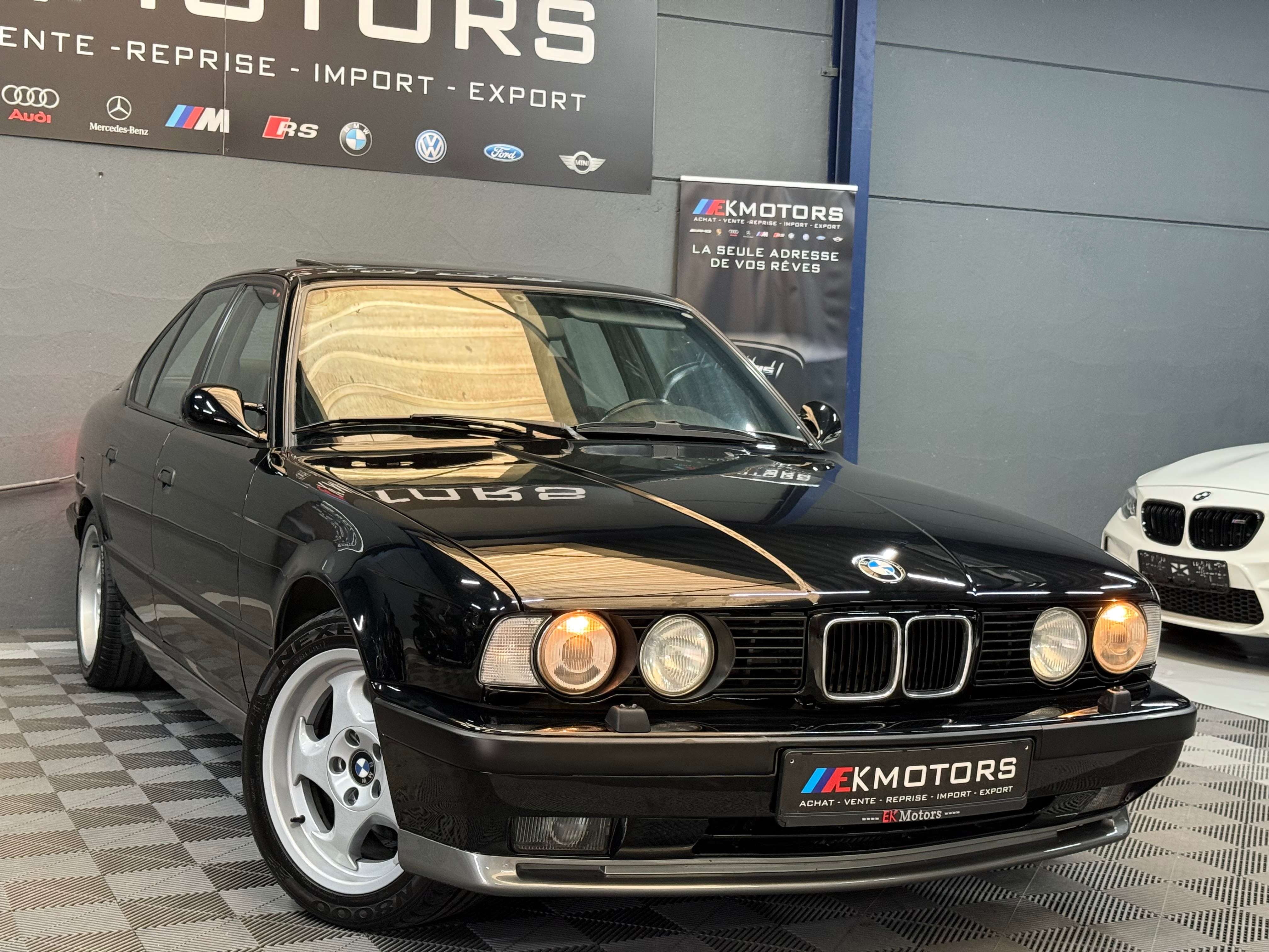 BMW M5 3.8 EDC SUPERSPRINT TOIT OUVRANT