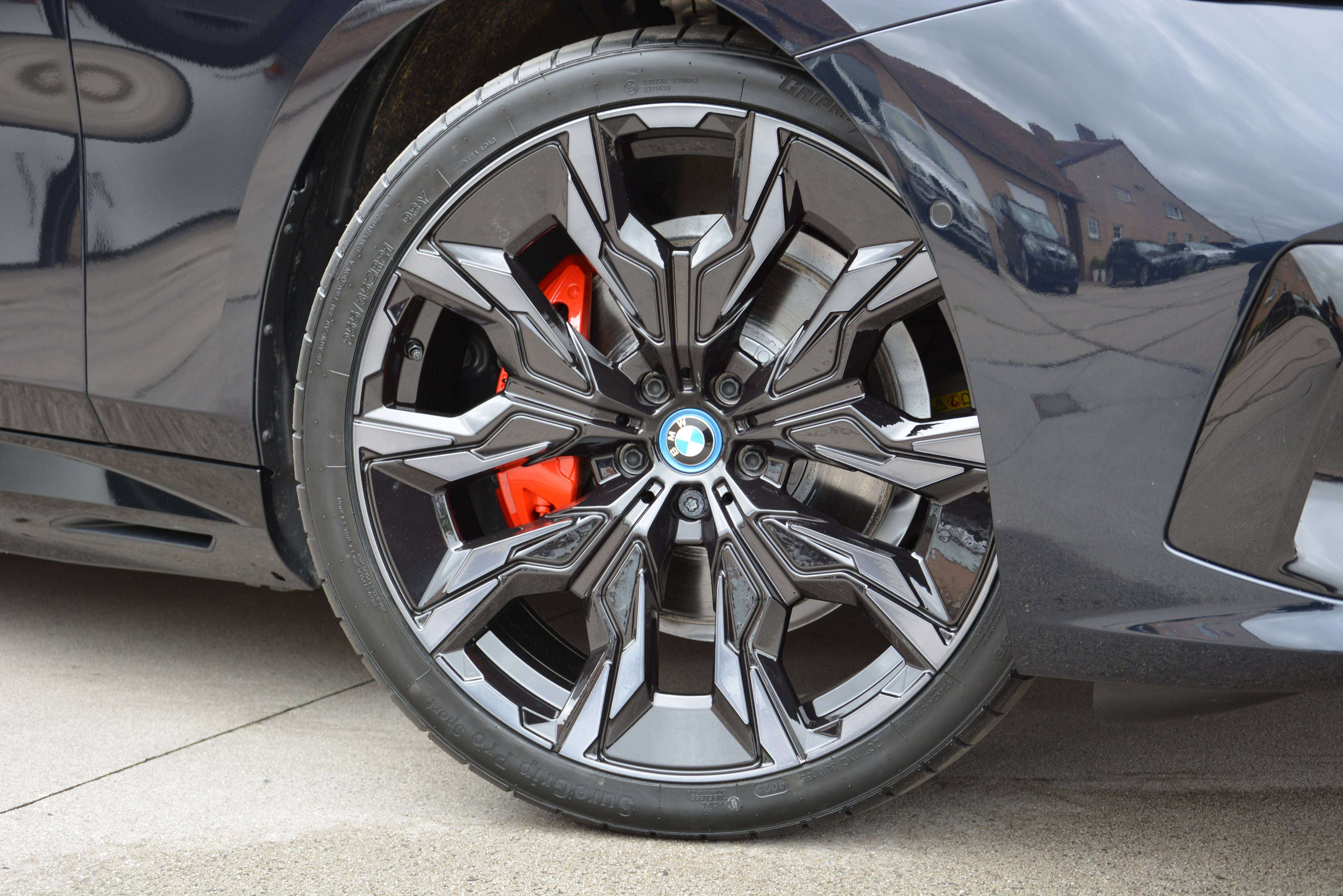 BMW i5 eDrive40 M-Sport Pro Touring/Pano/B&W/INTGR STR