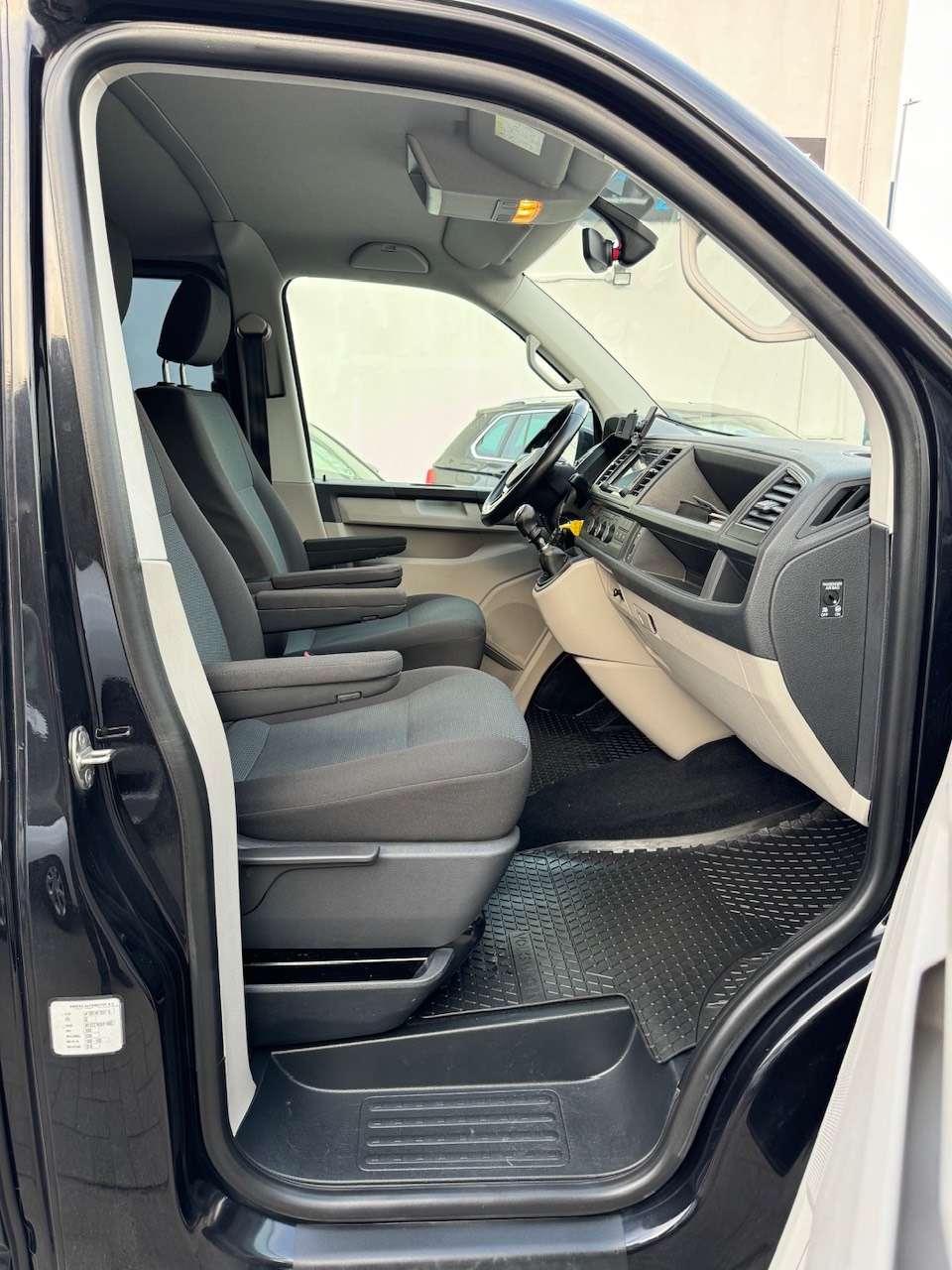 Volkswagen T6 Transporter 2.0 TSI BMT Highline - Camera ** 1 JAAR GARANTIE ** !!